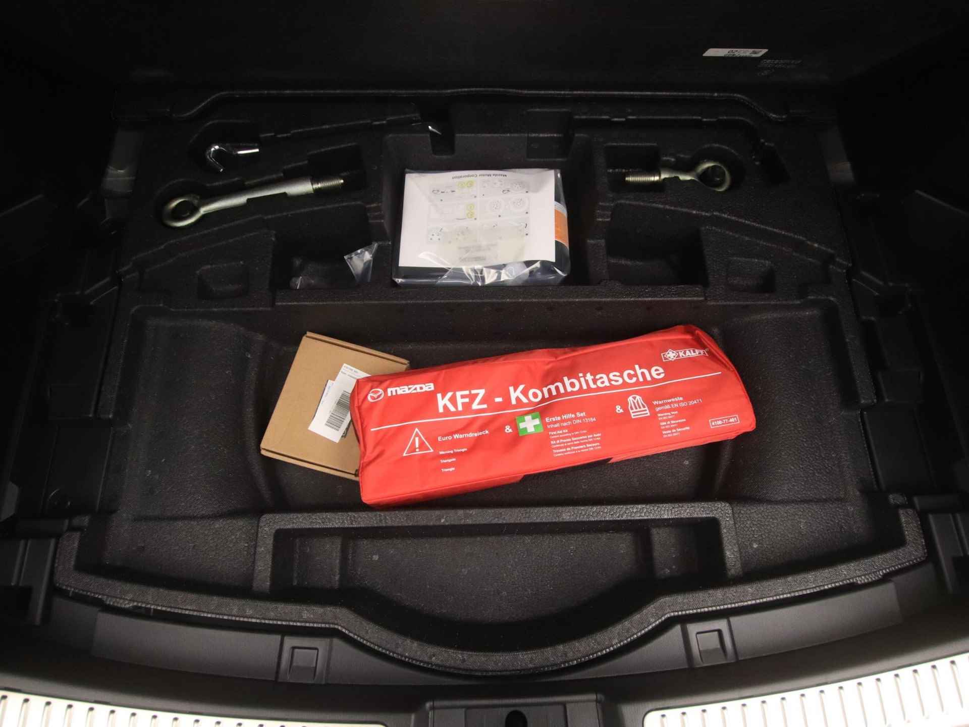 Mazda 6 Sportbreak 2.0 SkyActiv-G Exclusive-Line automaat | demo voordeel - 20/47