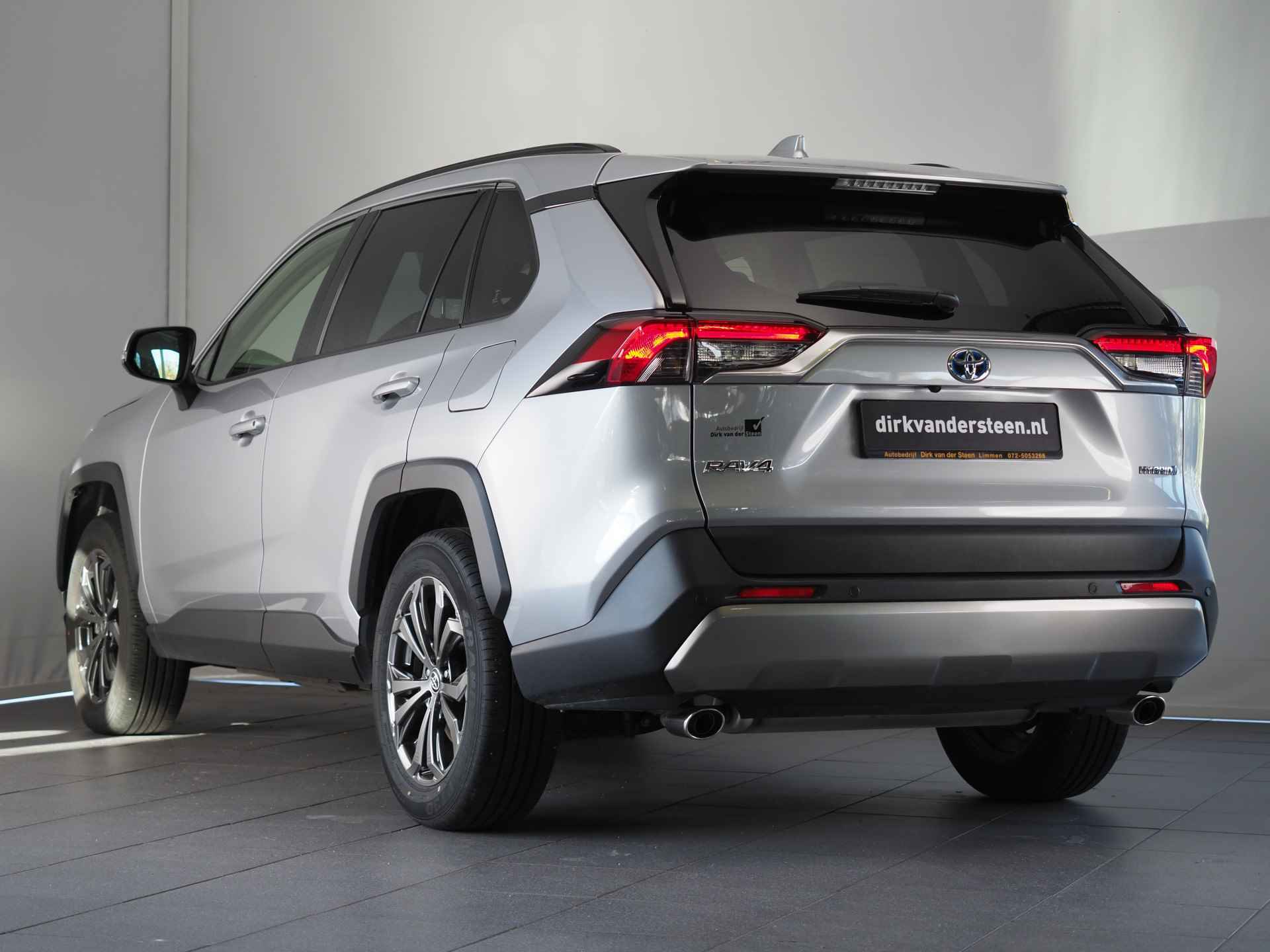 Toyota RAV4 2.5 Hybrid Style | FACELIFT | Volledig Lederen Bekleding | Verwarmde Voorstoelen en Stuurwiel | Achteruitrijcamera | Apple CarPlay/ Android Auto - 4/39