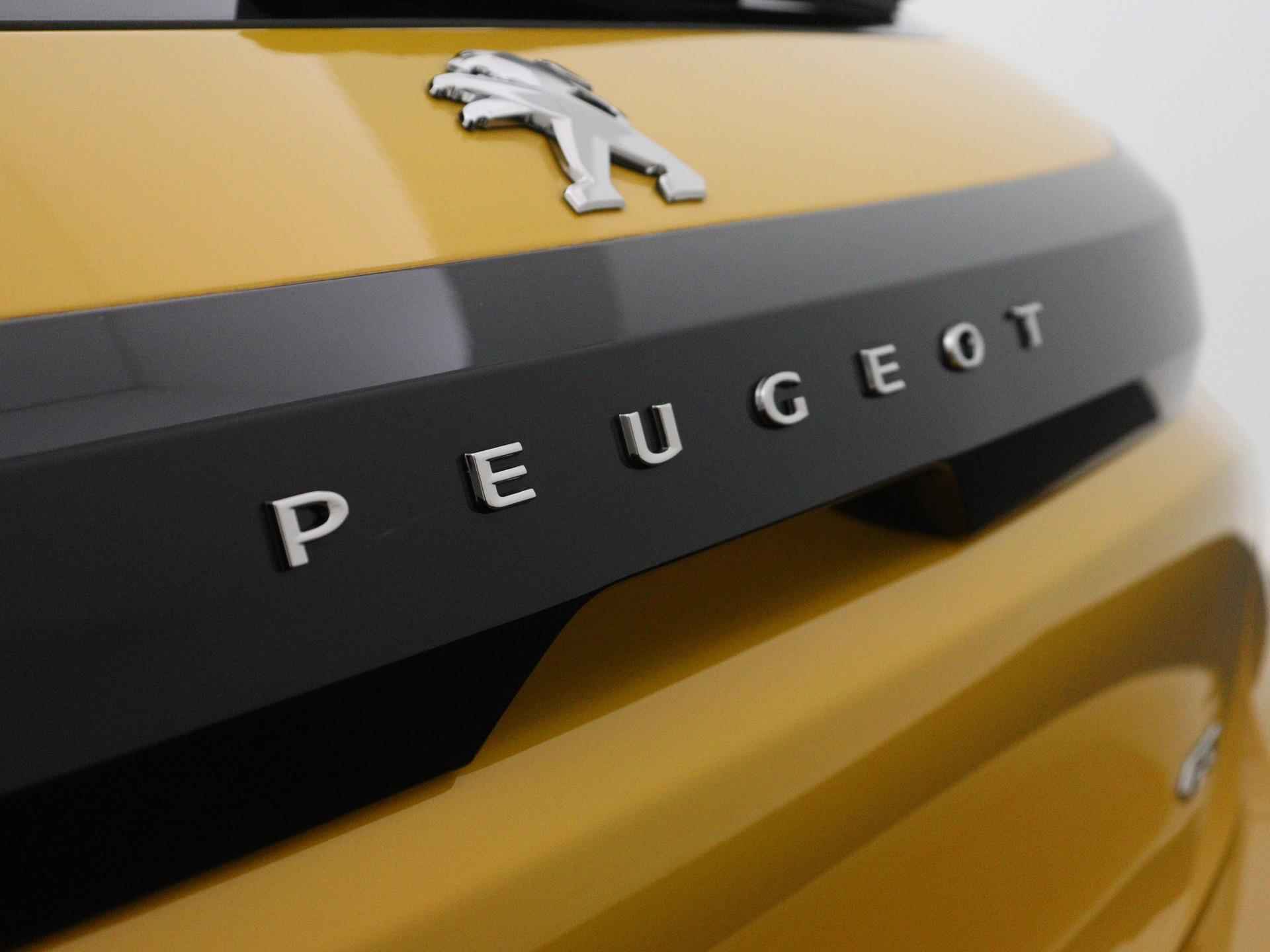 Peugeot e-208 EV 50 kWh GT 136pk Automaat | Navigatie | Dodehoek Detectie | Parkeersensoren Voor/ Achter | Licht Metalen Velgen 17" | Voorstoelen Verwarmd - 15/40
