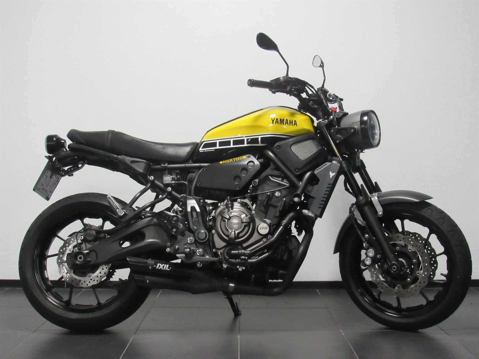 Yamaha XSR 700 ABS - 2017 - 1/14