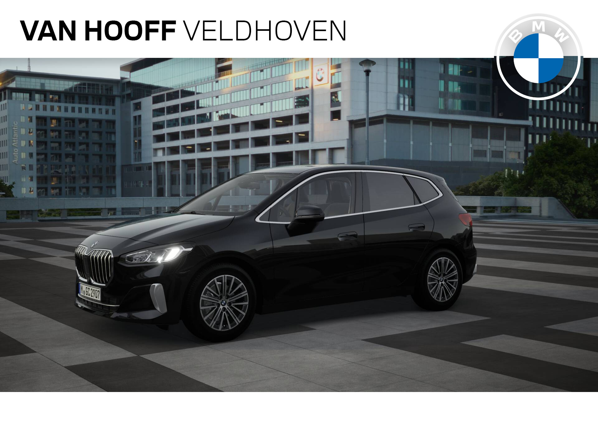 BMW 2 Serie Active Tourer 218i Luxury Line Automaat / Parking Assistant / Extra getint glas achter / DAB bij viaBOVAG.nl