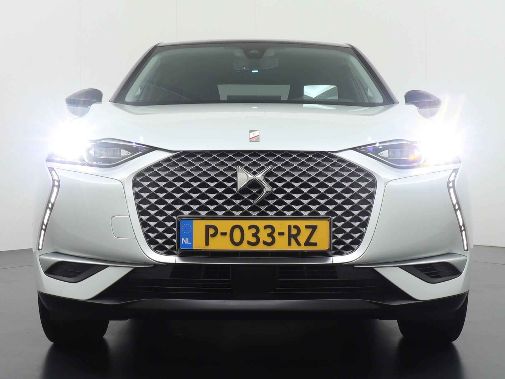 DS 3 Crossback E-Tense So Chic 50 kWh 3 FASE | *20.877.- na subsidie* HEAD UP| DIRECT LEVERBAAR | CAMERA - 4/53