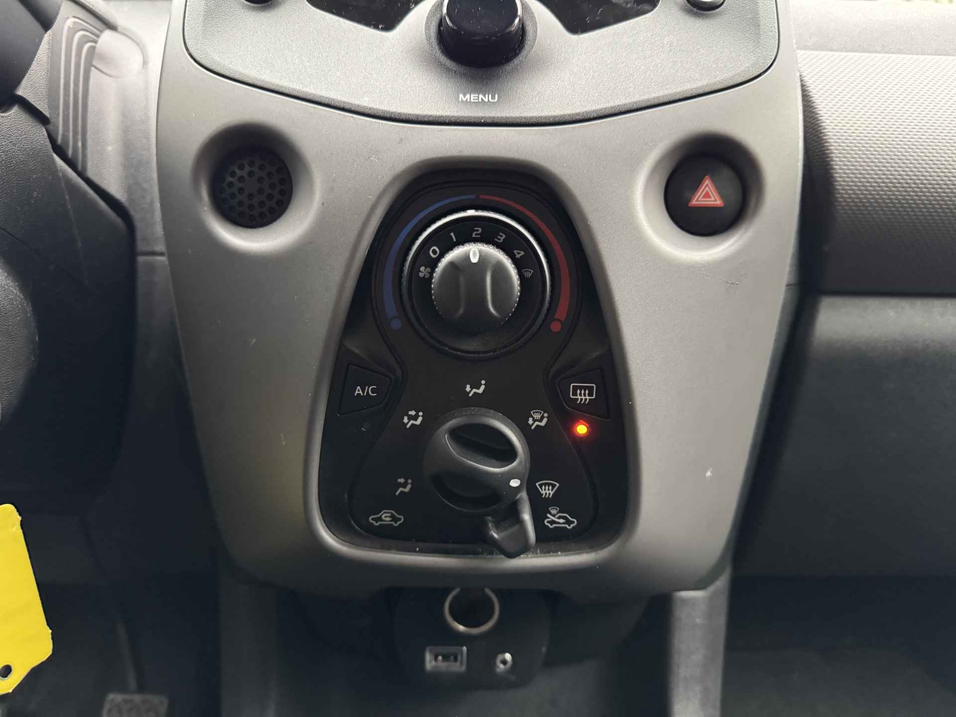 Peugeot 108 1.0 e-VTi Active 5-Deurs/Airco - 23/35