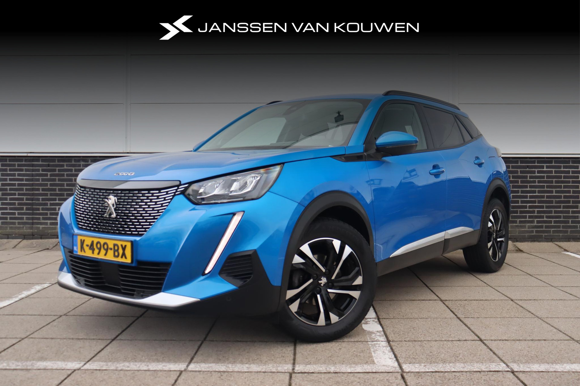 Peugeot 2008 1.2 PureTech Allure *Navigatie*  Parkeersensoren Voor en Achter *