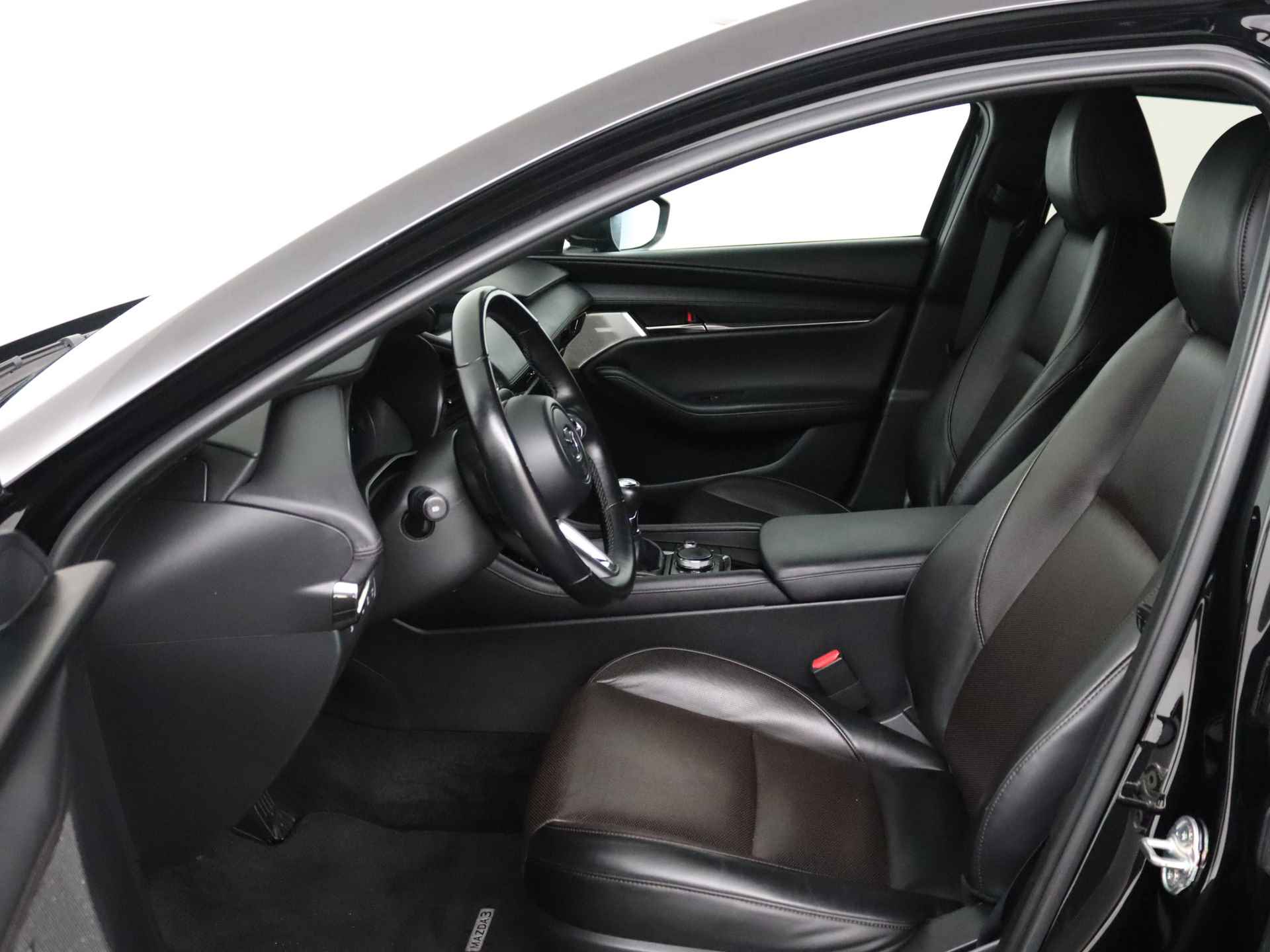 Mazda 3 2.0 e-SkyActiv-X M Hybrid 186 Luxury | i-Activesense Pack | Bose | - 19/40