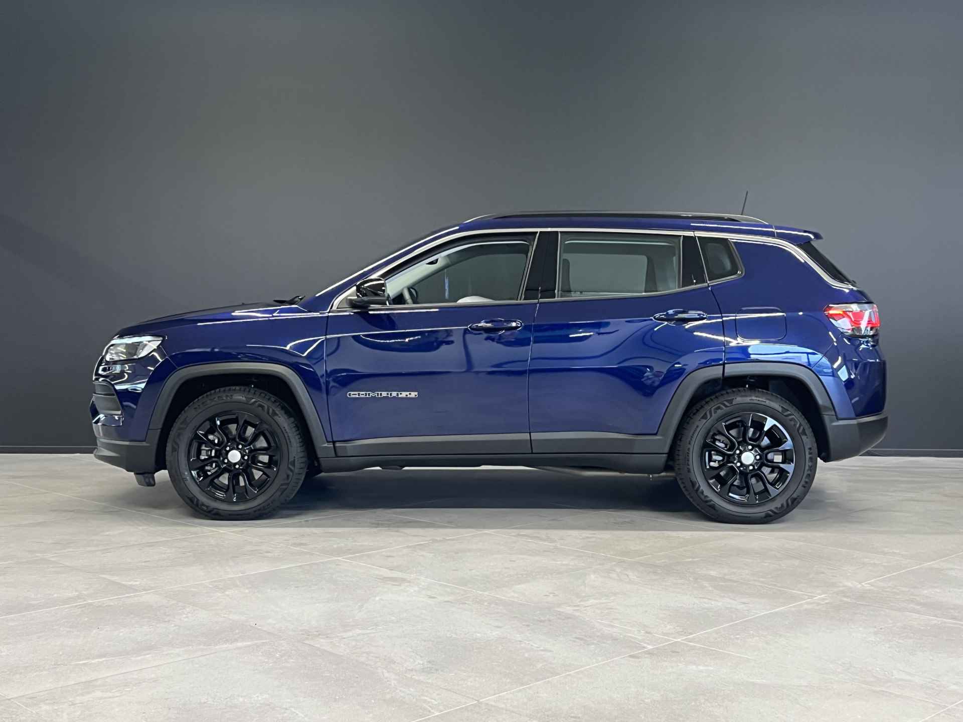 Jeep Compass 4xe 190 Plug-in Hybrid Electric Limited | 17 inch | Carplay | Achteruitrijcamera | Parkeersensoren - 3/45