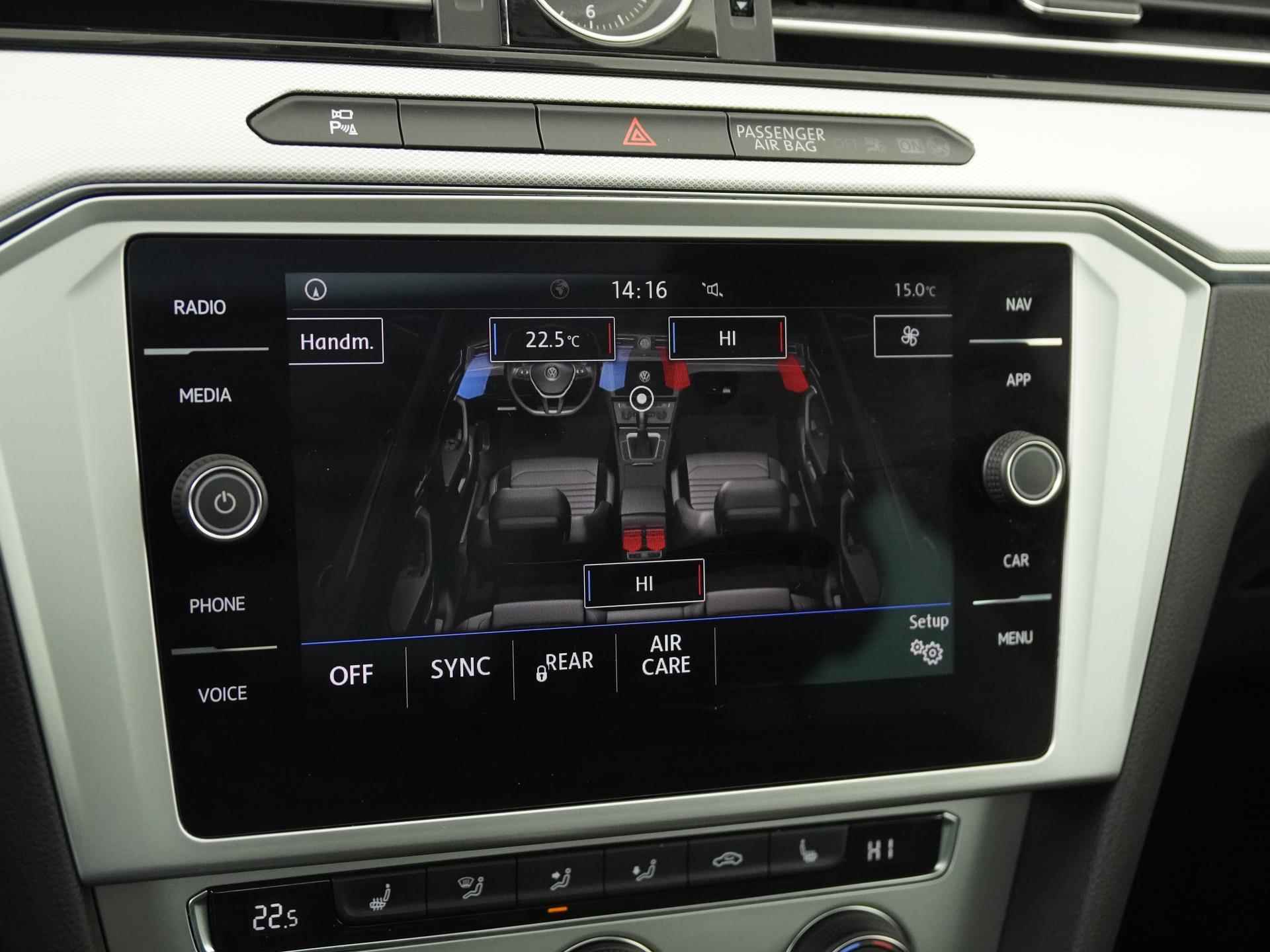 Volkswagen Passat Variant 1.5 TSI Comfortline DSG | Digital Cockpit | Panoramadak | Camera | Zondag Open! - 10/36