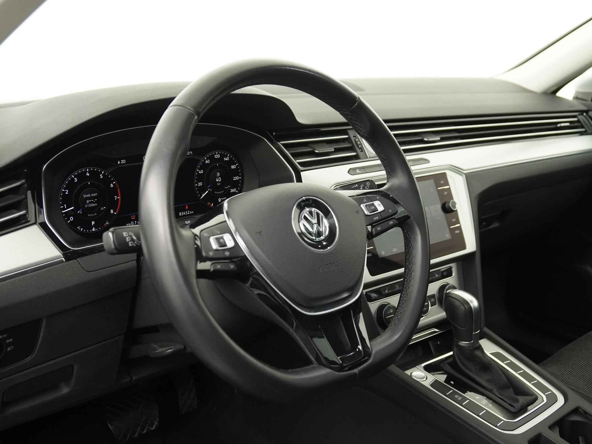 Volkswagen Passat Variant 1.5 TSI Comfortline DSG | Digital Cockpit | Panoramadak | Camera | Zondag Open! - 31/36