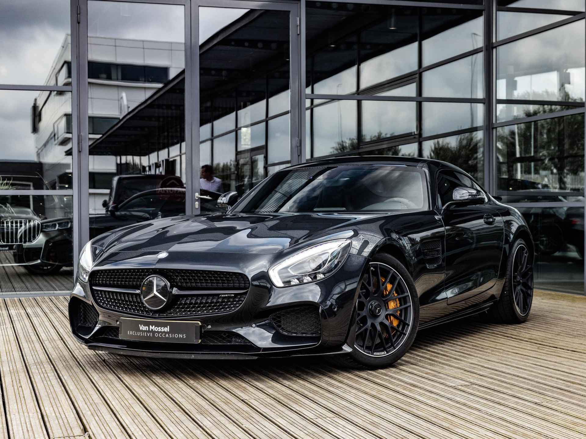 Mercedes-Benz AMG GT 4.0 S | AMG PERFORMANCE STOELEN | AMG PERFORMANCE UITLAAT | AMG DYNAMIC PLUS PAKKET| 20 INCH | BURMESTER HIGH END | KEYLESS | MAGNETIETZWART | CARBON INTERIEUR | ADAPTIVE CRUISE CONTROL | - 3/61