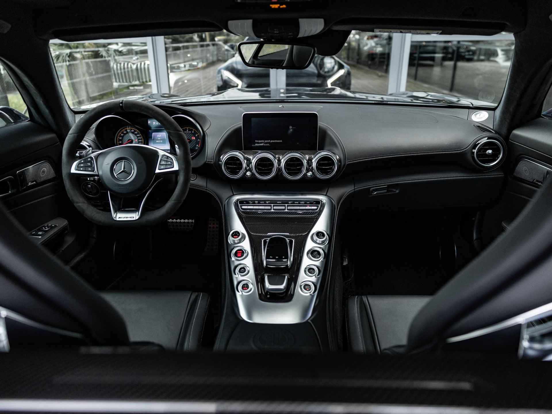 Mercedes-Benz AMG GT 4.0 S | AMG PERFORMANCE STOELEN | AMG PERFORMANCE UITLAAT | AMG DYNAMIC PLUS PAKKET| 20 INCH | BURMESTER HIGH END | KEYLESS | MAGNETIETZWART | CARBON INTERIEUR | ADAPTIVE CRUISE CONTROL | - 19/61