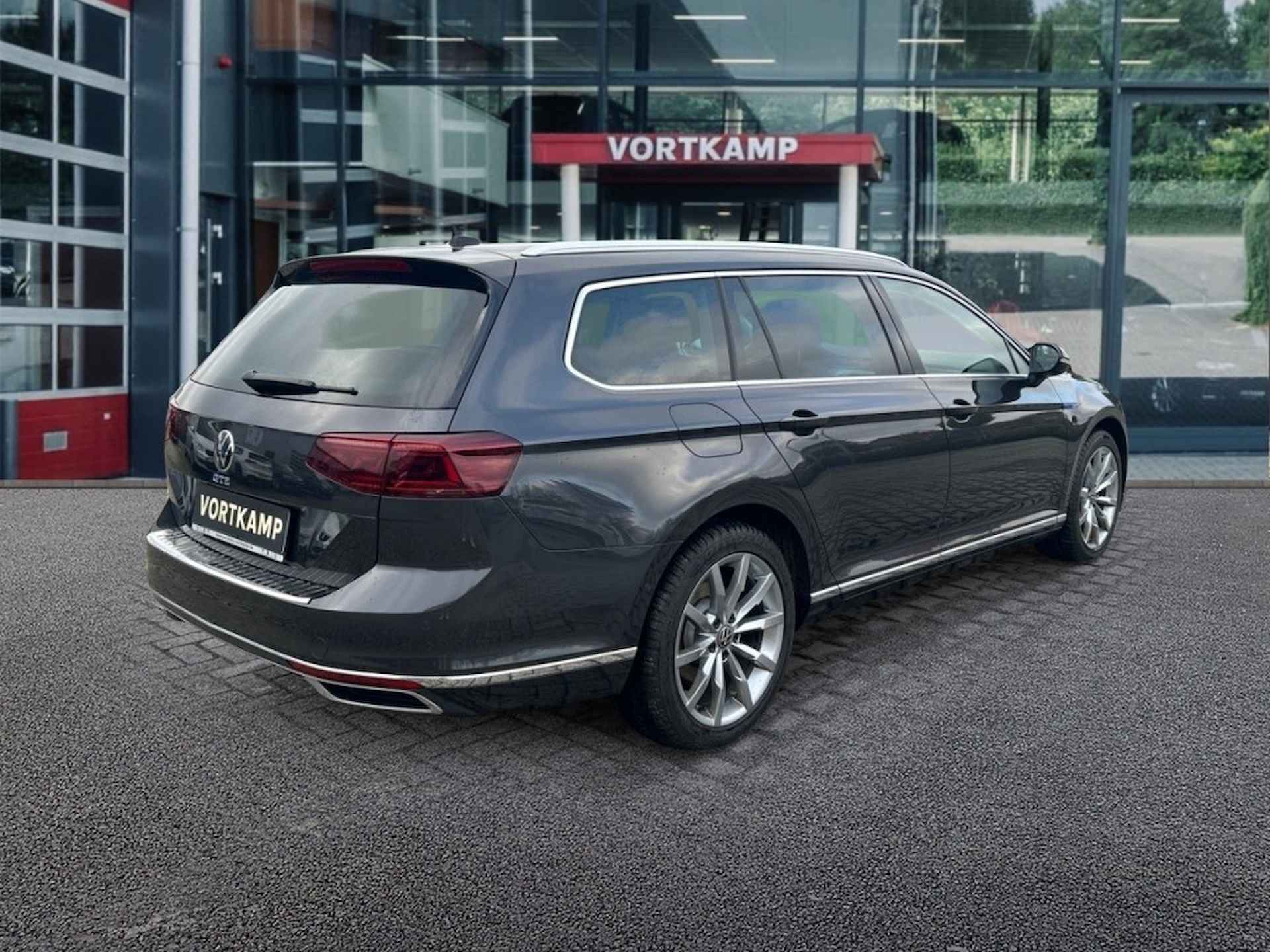 VOLKSWAGEN Passat Variant 1.4 TSI DSG GTE PANO-DAK/CAMERA/TREKHAAK/NAVI/ACC/STOELVERW - 5/28