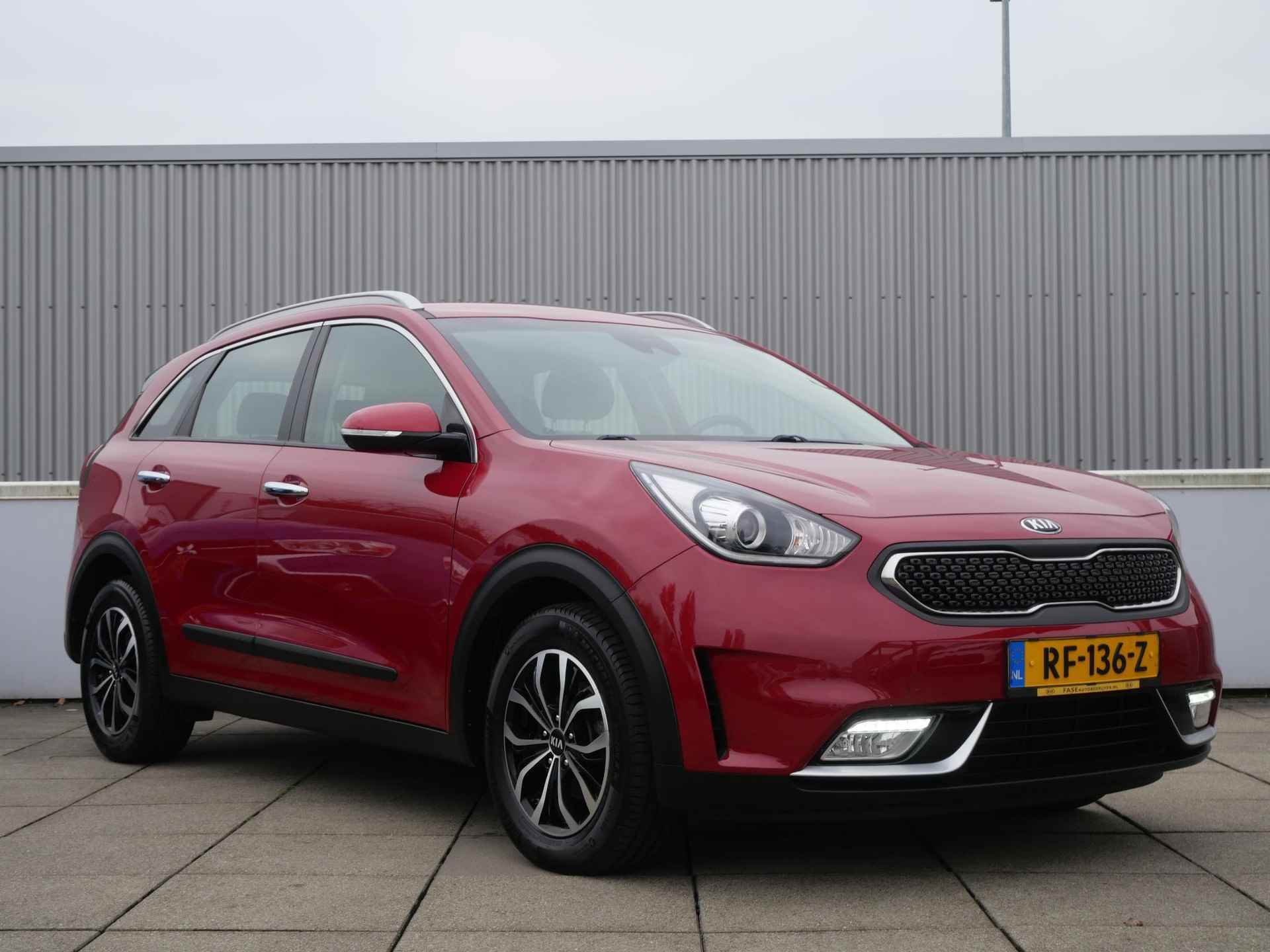 Kia Niro 1.6 GDi Hybrid DynamicLine | Trekhaak | Navi | 1e eigenaar - 3/19