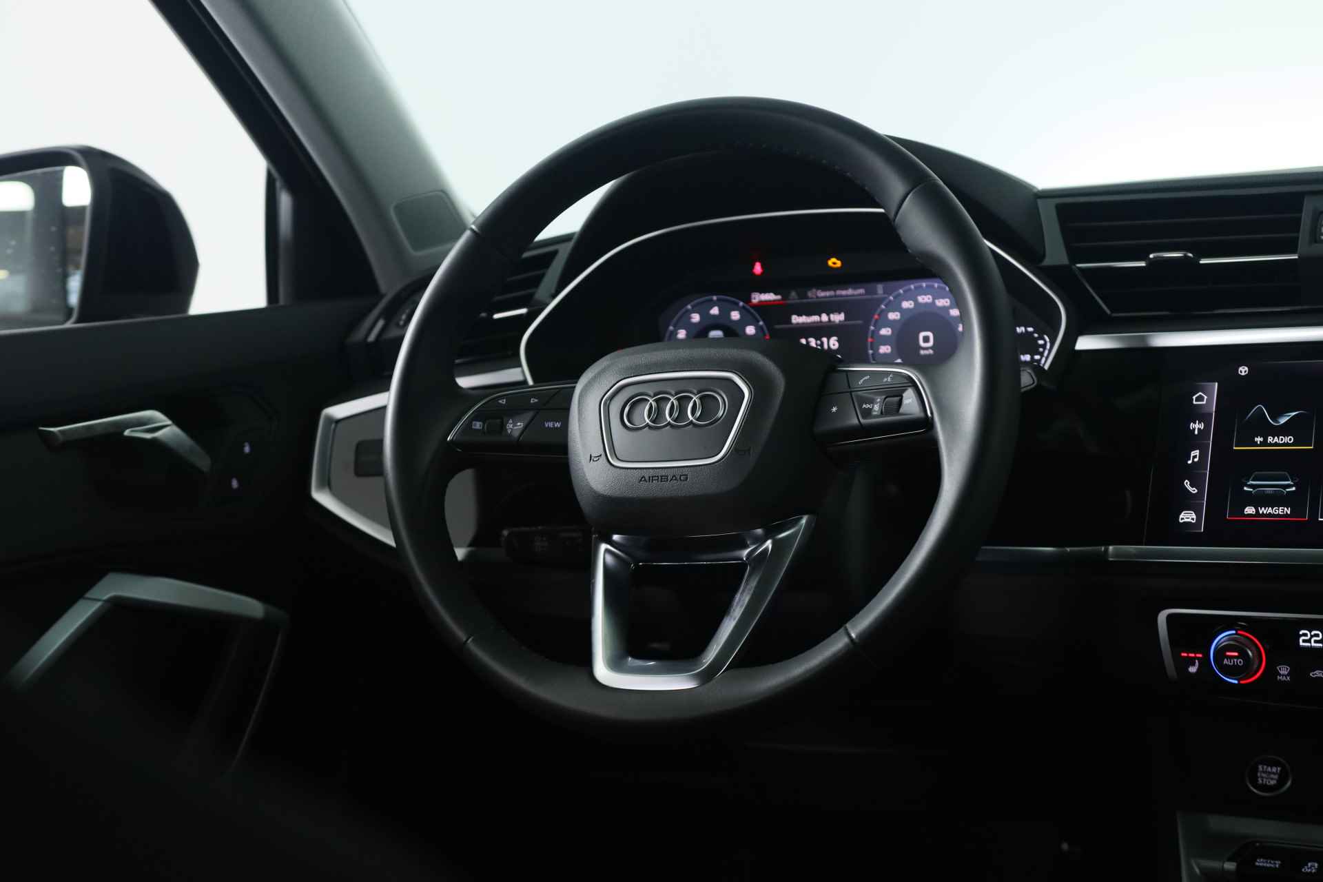 Audi Q3 35 TFSI Advanced edition | LED | Sportstoelen | Stoelverwarming | Camera | Keyless | Clima | Navi By App | Cruise Adaptive - 8/37