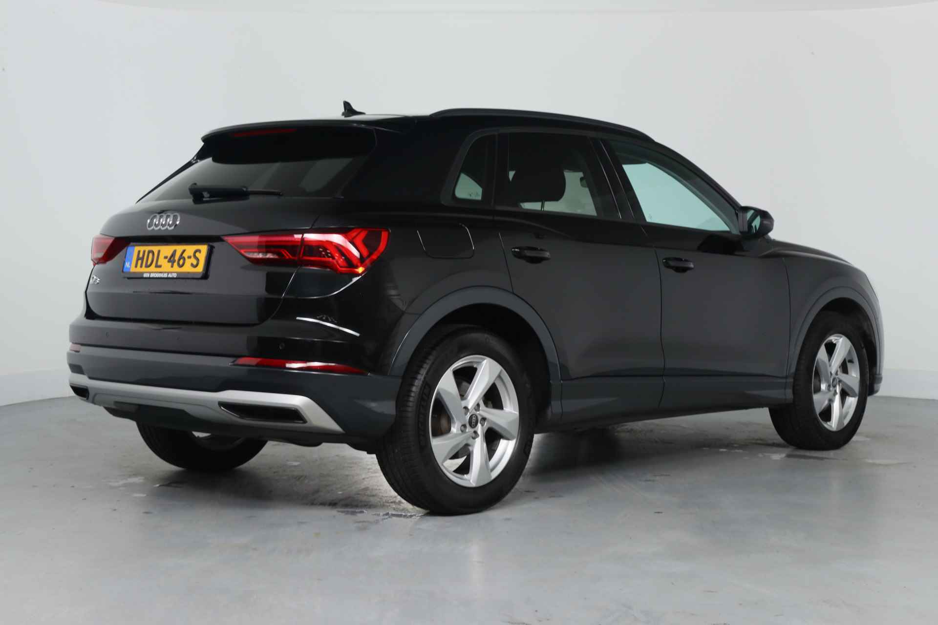 Audi Q3 35 TFSI Advanced edition | LED | Sportstoelen | Stoelverwarming | Camera | Keyless | Clima | Navi By App | Cruise Adaptive - 26/37