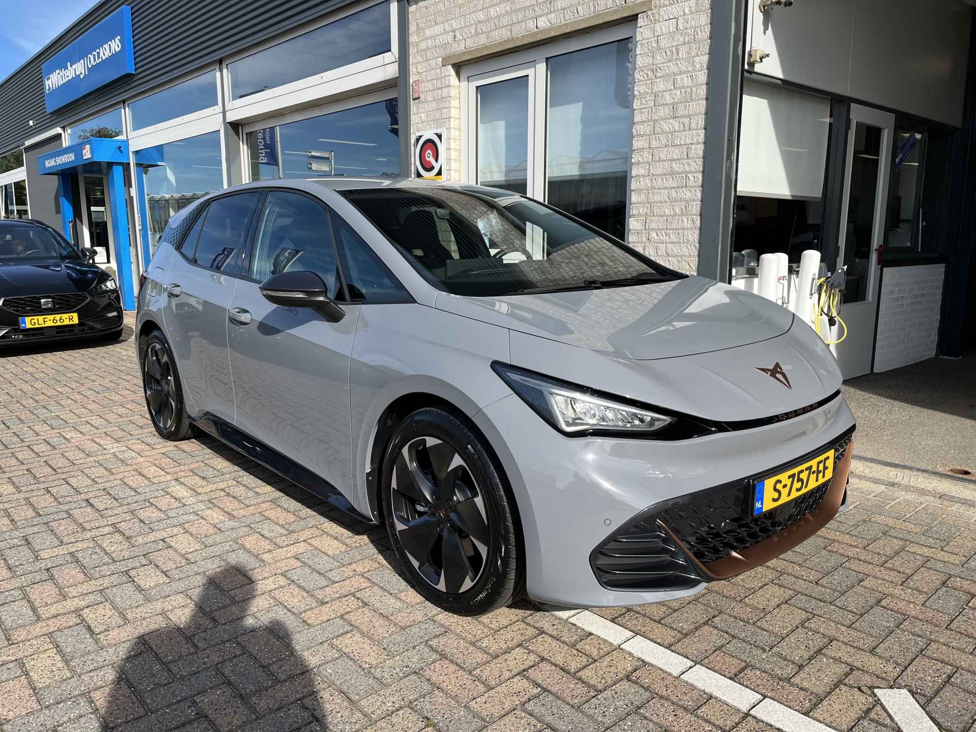 CUPRA Born Business 62 kWh / NAVIGATIE / AUTOMAAT / ADAPTIEVE CRUISE CONTROL / CAMERA / APP-CONNECT / - 43/46