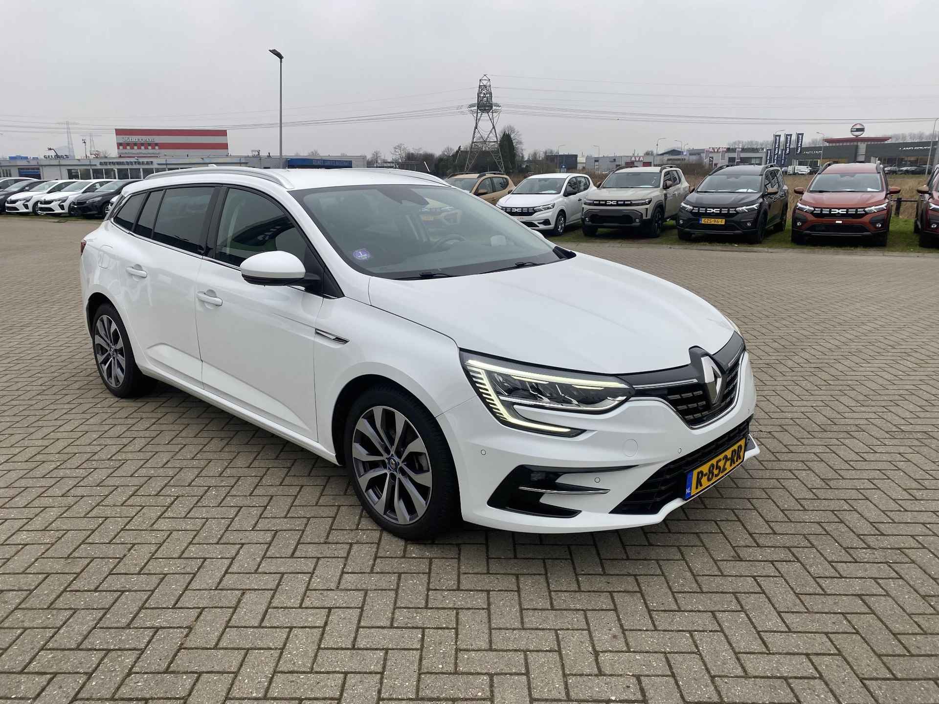 Renault Mégane Estate 1.6 E-Tech Plug-In Hybrid 160 Intens - 3/16