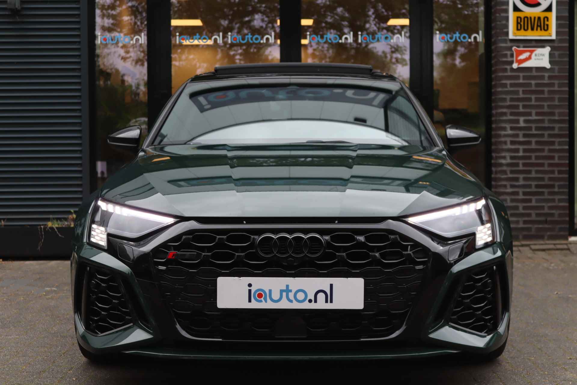 Audi RS3 2.5 TFSI quattro Keramisch/RS Dynamic +/B&O/HUD/Carbon/Matrix/Pano/Sportuitlaat - 8/44