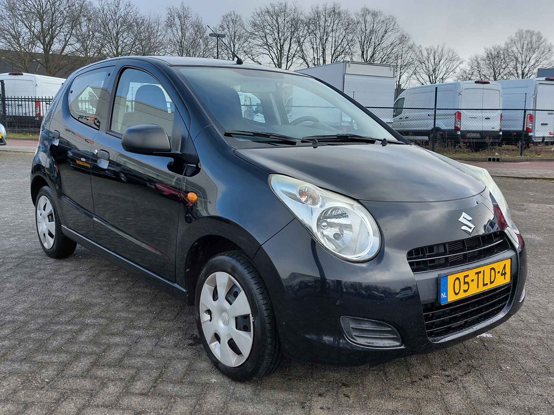 Suzuki Alto 1.0 68pk Comfort Plus 5-Deurs | Origineel NL + Dealer Onderhouden | Airco | Elektrische Ramen | Cv+Ab | Stuurbekrachtiging | Radio/CD/MP3 - 3/27