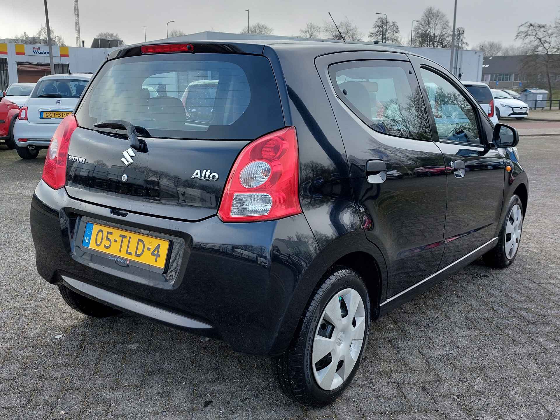 Suzuki Alto 1.0 68pk Comfort Plus 5-Deurs | Origineel NL + Dealer Onderhouden | Airco | Elektrische Ramen | Cv+Ab | Stuurbekrachtiging | Radio/CD/MP3 - 4/27