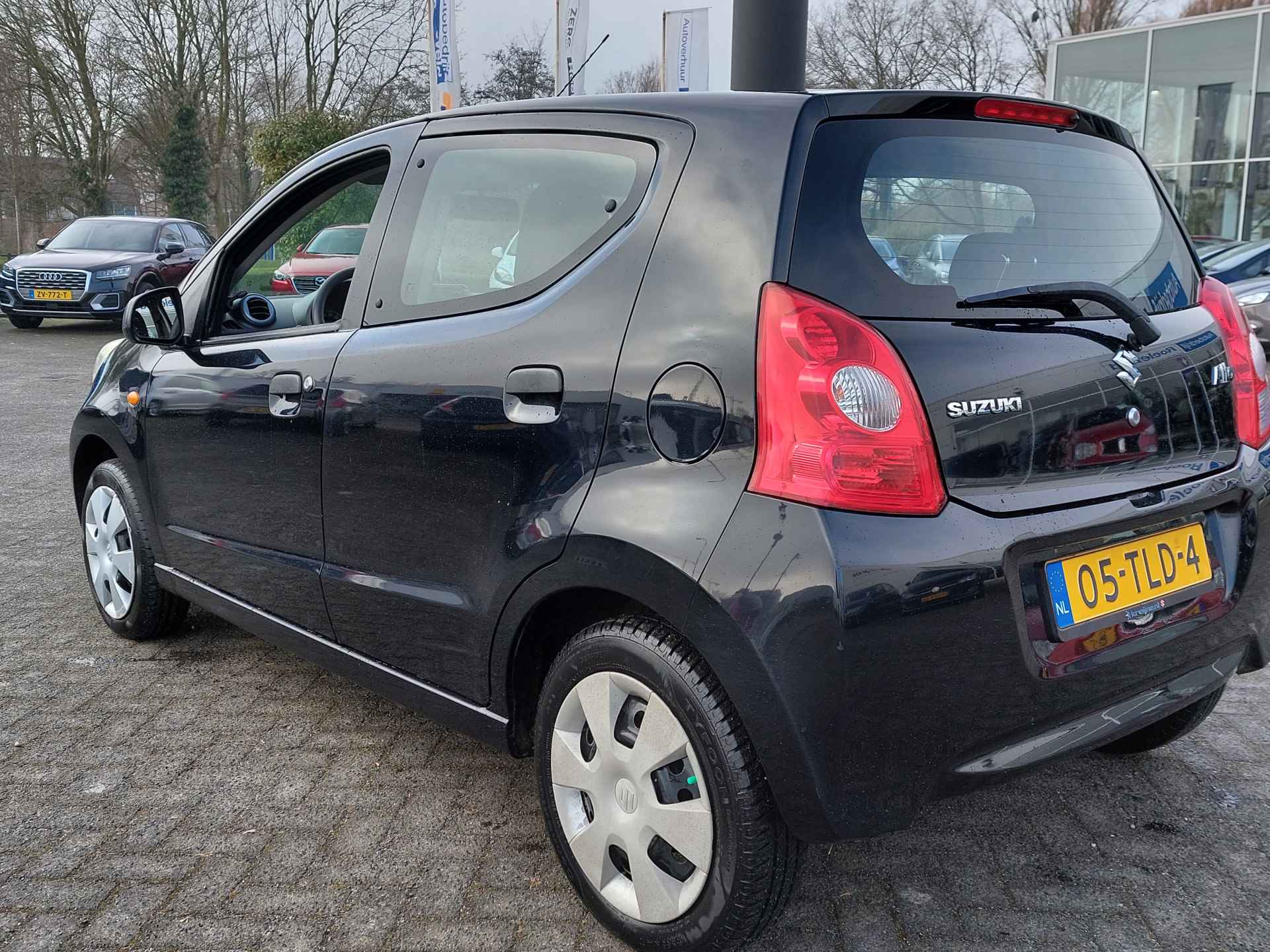 Suzuki Alto 1.0 68pk Comfort Plus 5-Deurs | Origineel NL + Dealer Onderhouden | Airco | Elektrische Ramen | Cv+Ab | Stuurbekrachtiging | Radio/CD/MP3 - 23/27