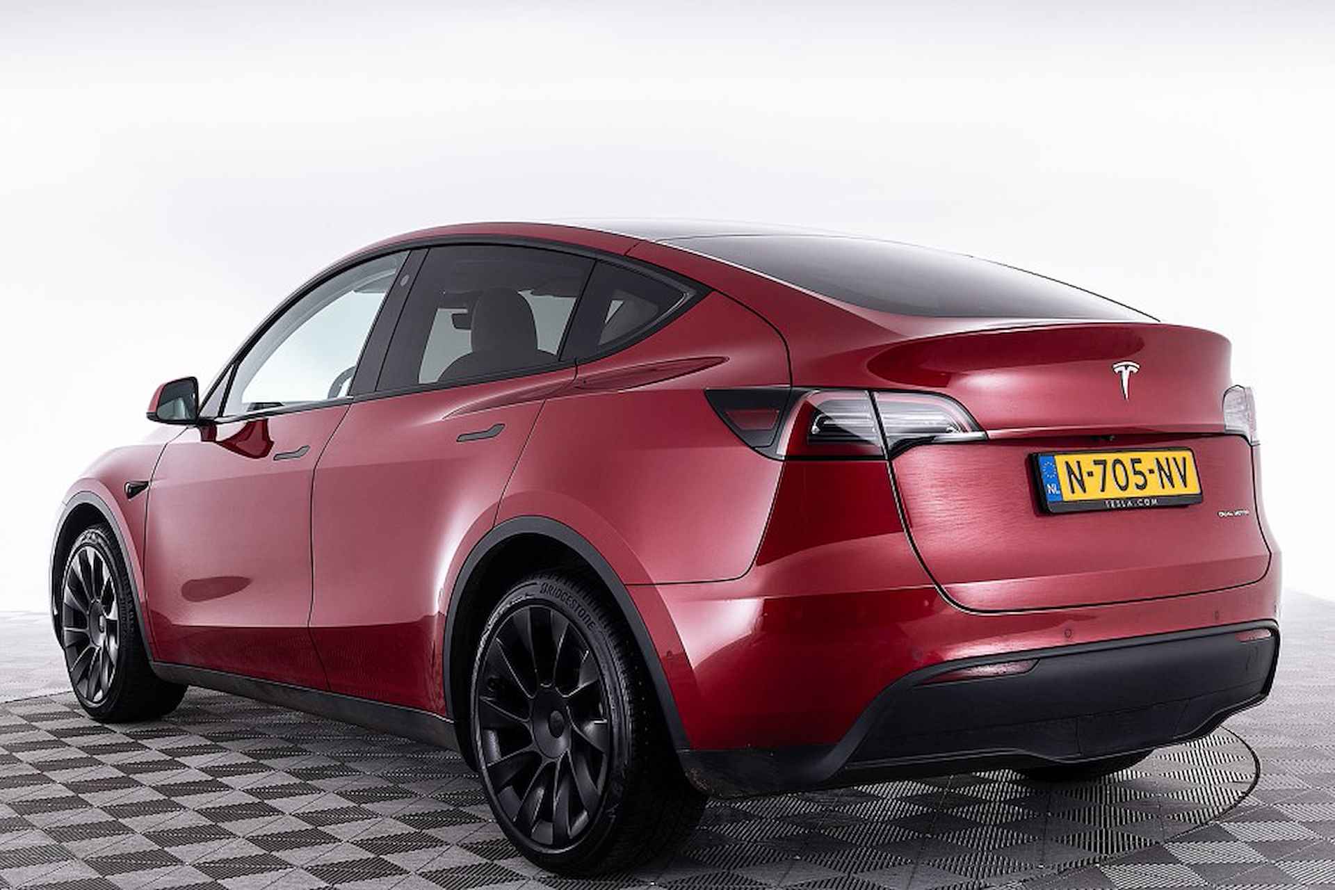 Tesla Model Y Long Range AWD 75 kWh | LEDER | PANORAMADAK ✅ 1e Eigenaar . - 2/9