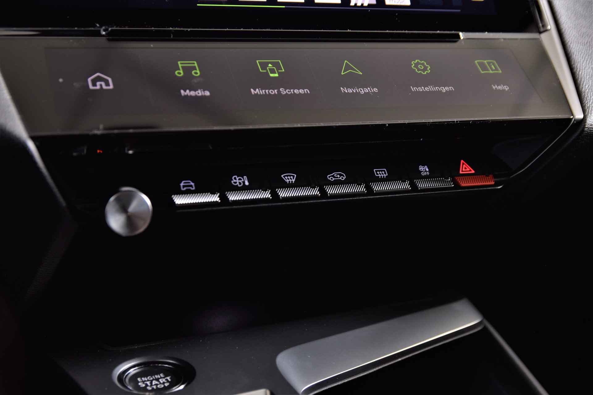 Peugeot 308 1.2 PureTech 130 PK GT - Automaat | 3D Dig. Cockpit | Adapt. Cruise | PDC | Camera | NAV+App. Connect | ECC | DAB | LM 18" | - 26/48