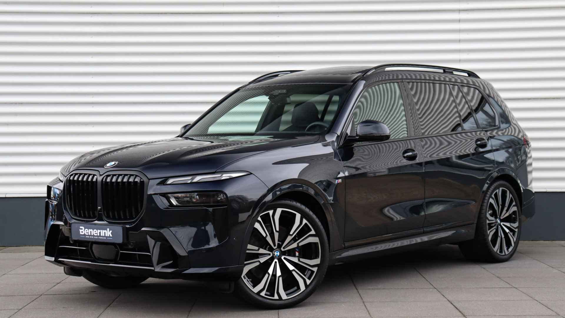 BMW X7 xDrive40d M-Sport Pro | Sky Lounge | Massage | Bowers & Wilkins | Standkachel | Stoelventilatie |