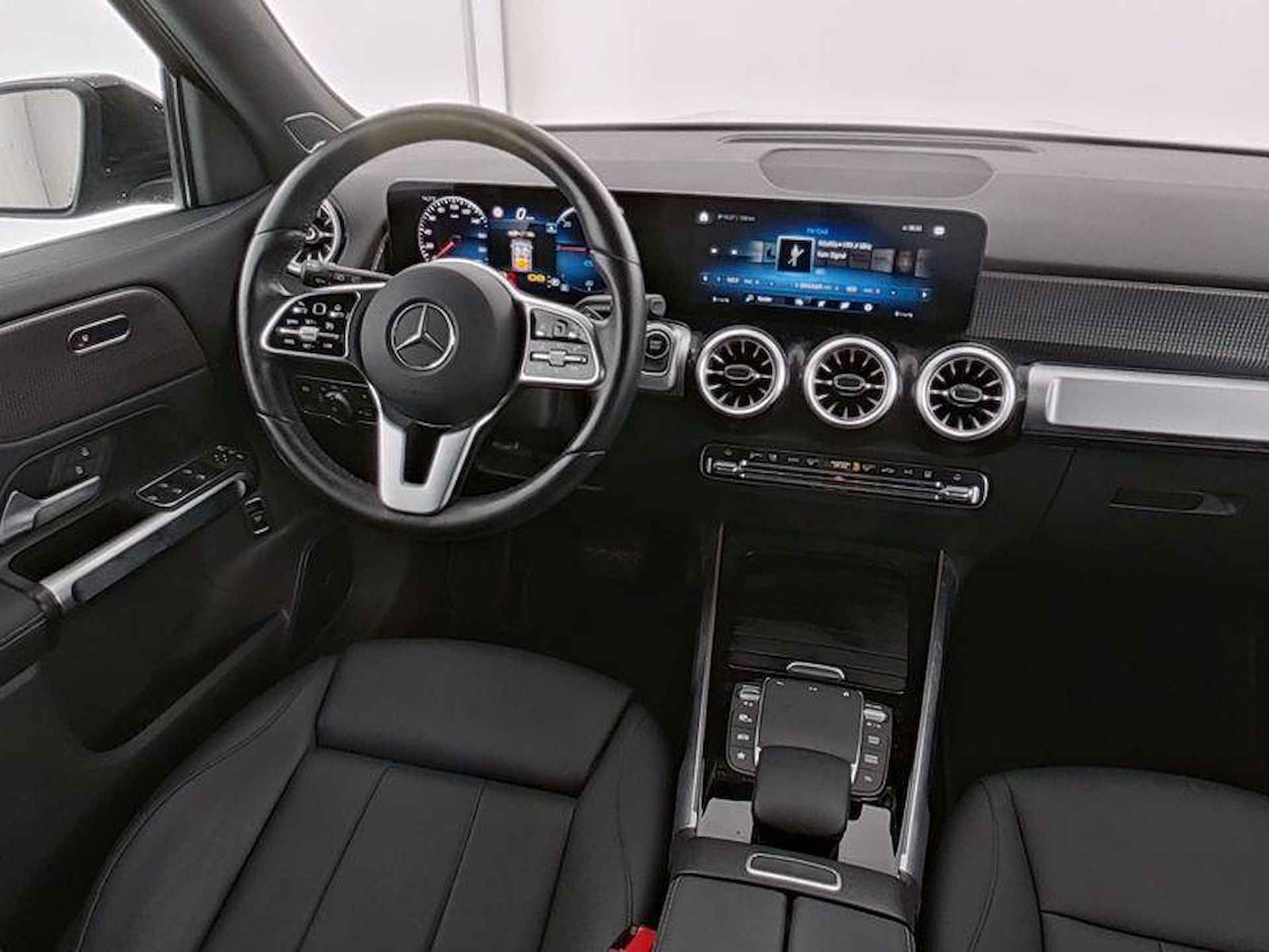 Mercedes-Benz EQB 250 Luxury Line 67 kWh / Premium/ Panoramadak/ Night/ - 5/11