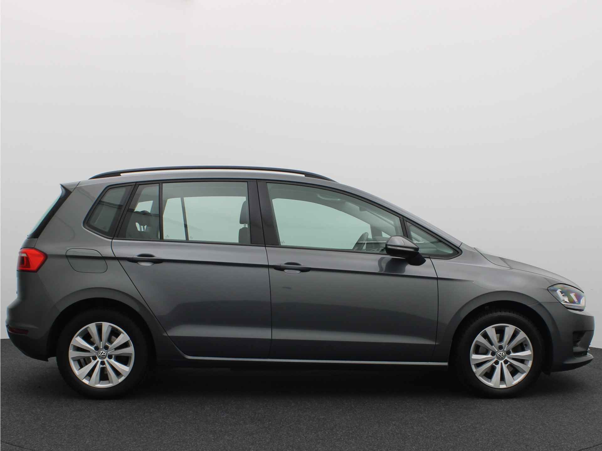 Volkswagen Golf Sportsvan 1.4 TSI Highline AUTOMAAT / STOELVERW / CLIMA / PDC V+A / NAVI / CRUISE / BLUETOOTH - 18/50