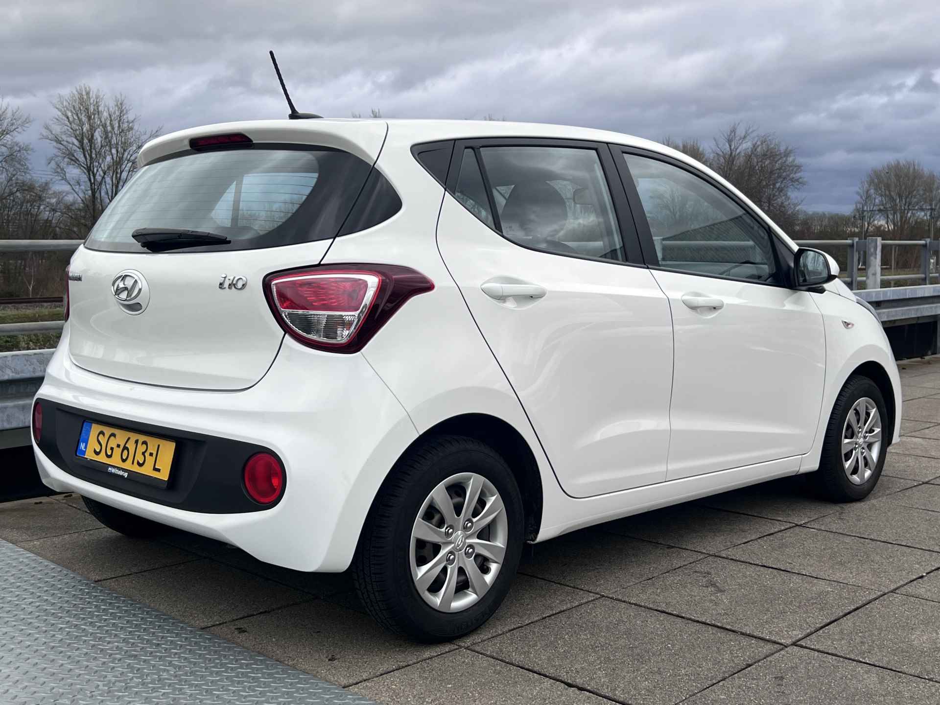 Hyundai i10 1.0i Comfort | Airco | Navigatie - 25/26