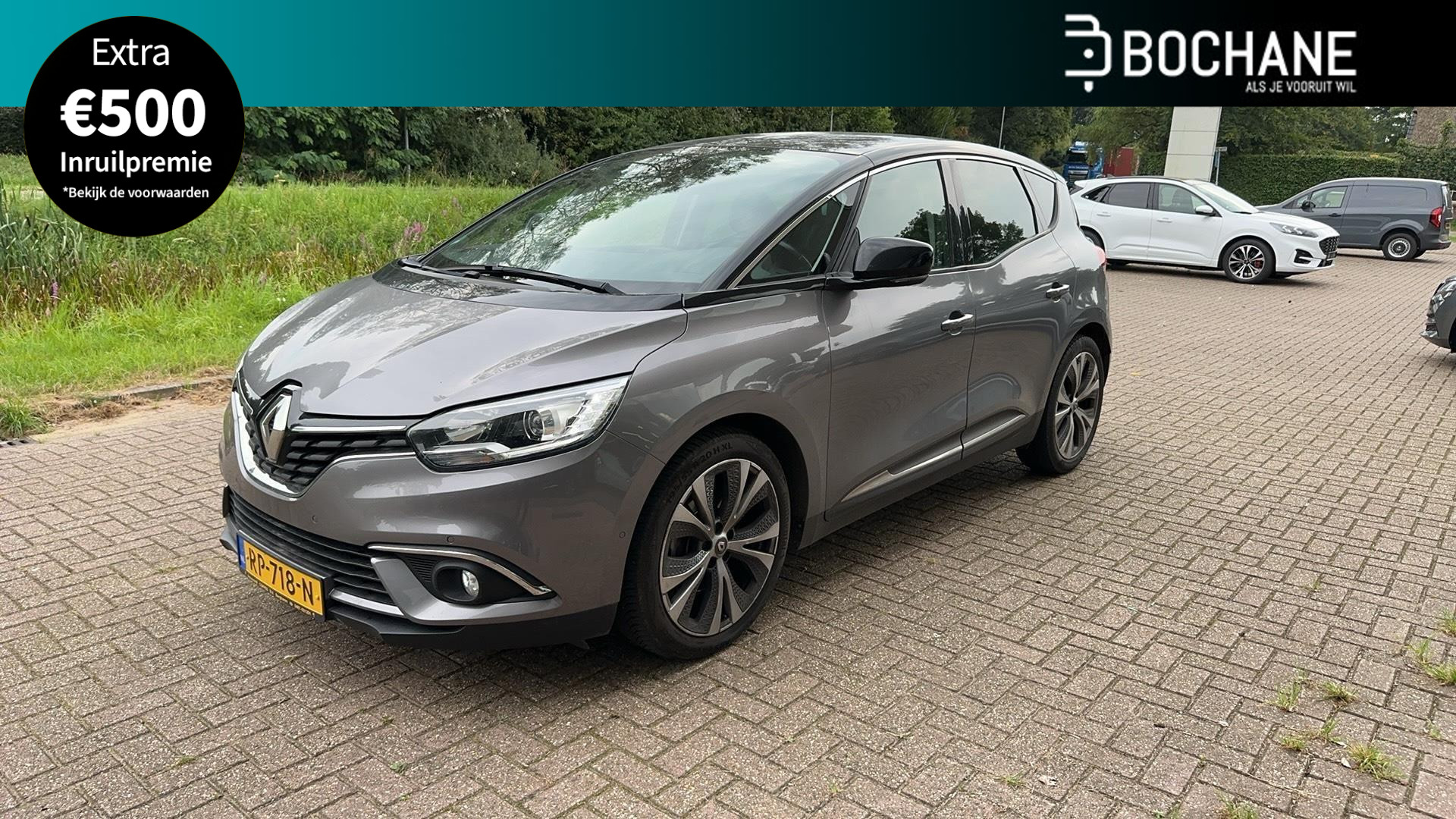 Renault Scénic 1.2 TCe 130 Intens | Trekhaak | Panoramadak | Parkeersensoren voor, zij en achteruitrijcamera