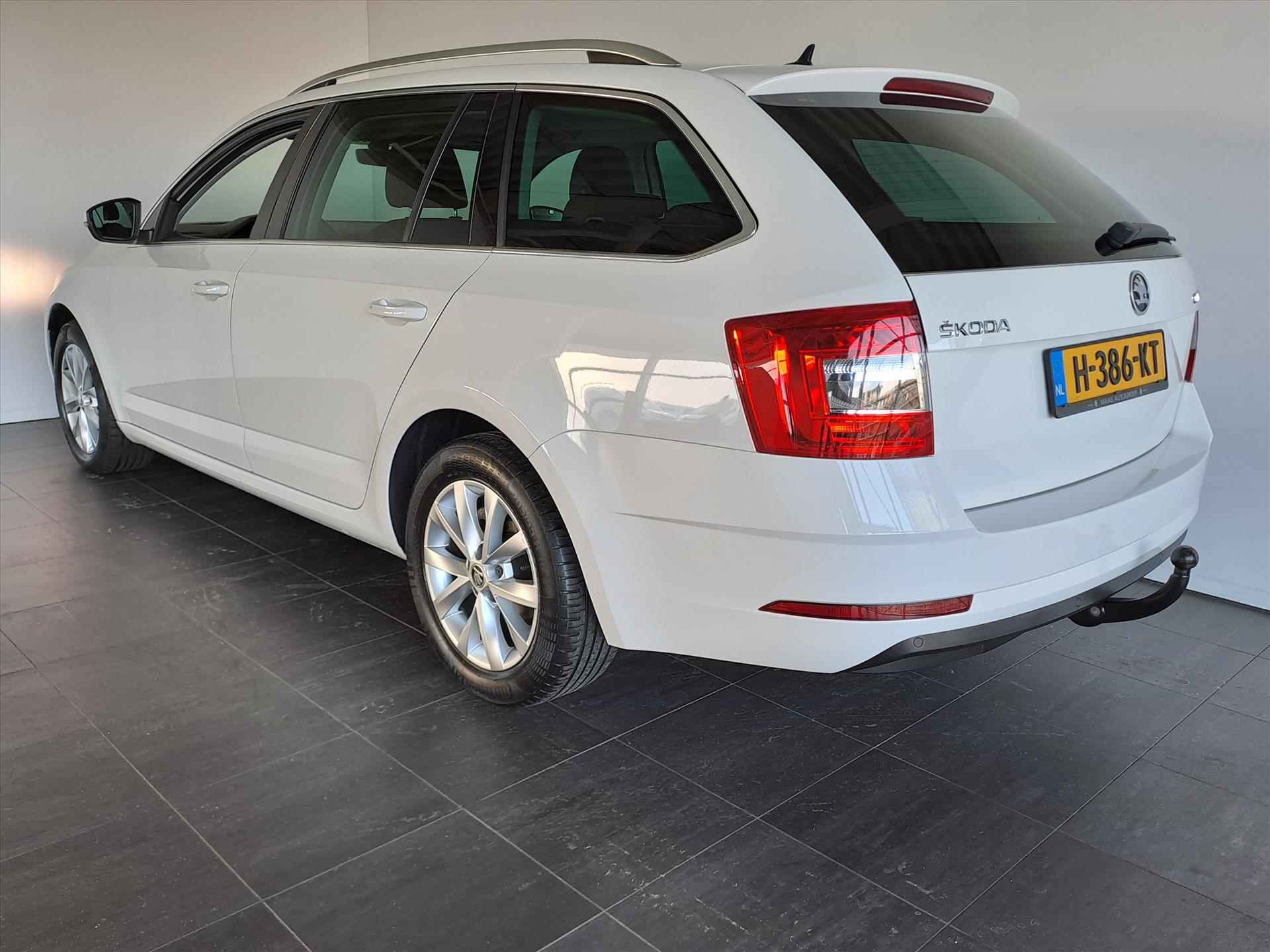 Skoda Octavia Combi 1.5 TSI Greentech 150pk DSG-7 Business Edition - 3/26