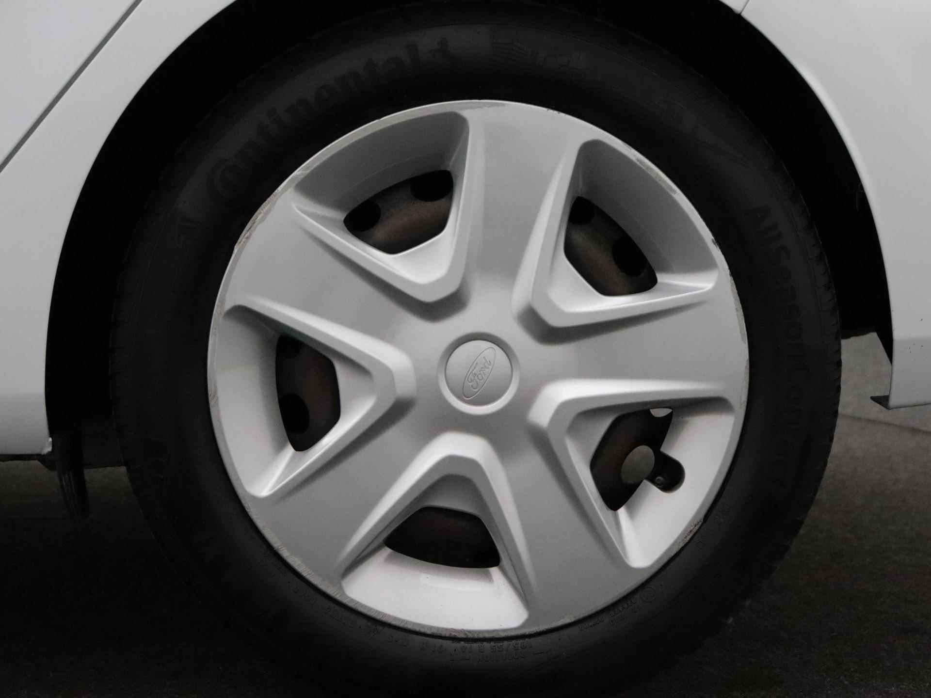 Ford Fiesta 1.0 EcoBoost Connected | 95PK | Rijklaar! | Parkeersensoren | Navigatie | Airco - 16/20