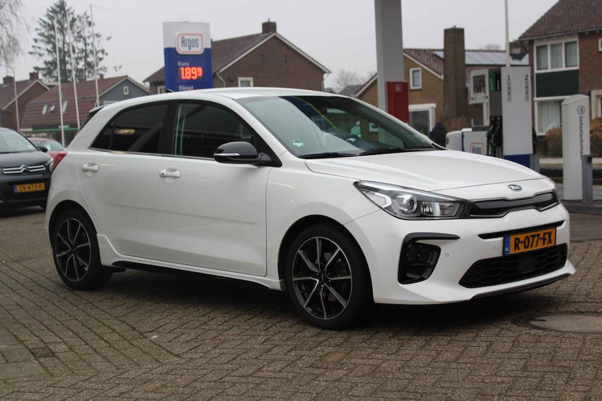 KIA Rio 1.0 T-GDI MHEV GT-L. - 3/17