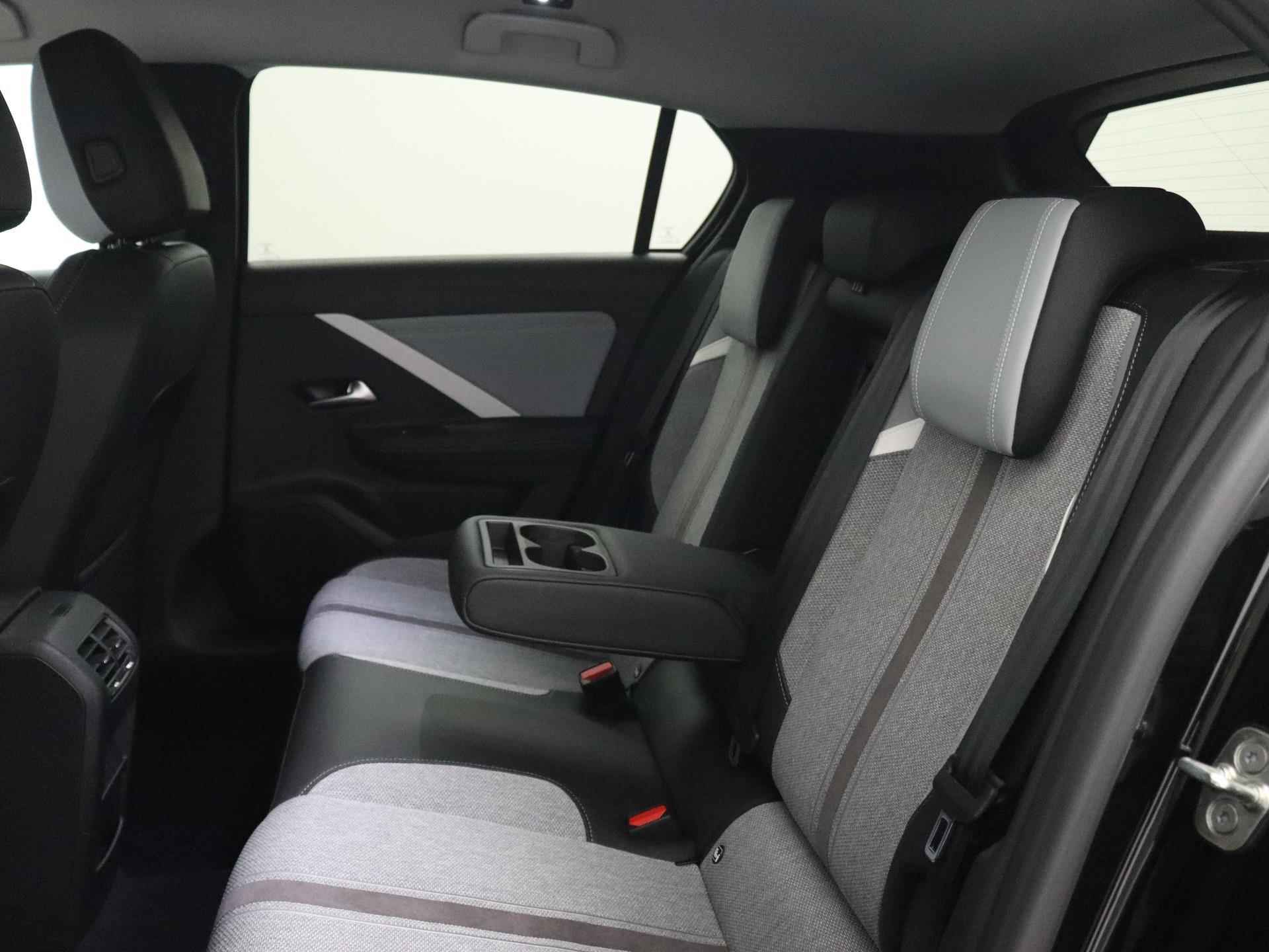 Opel Astra 1.2 Elegance | Navigatie | Camera | Apple Carplay/Android Auto - 10/22