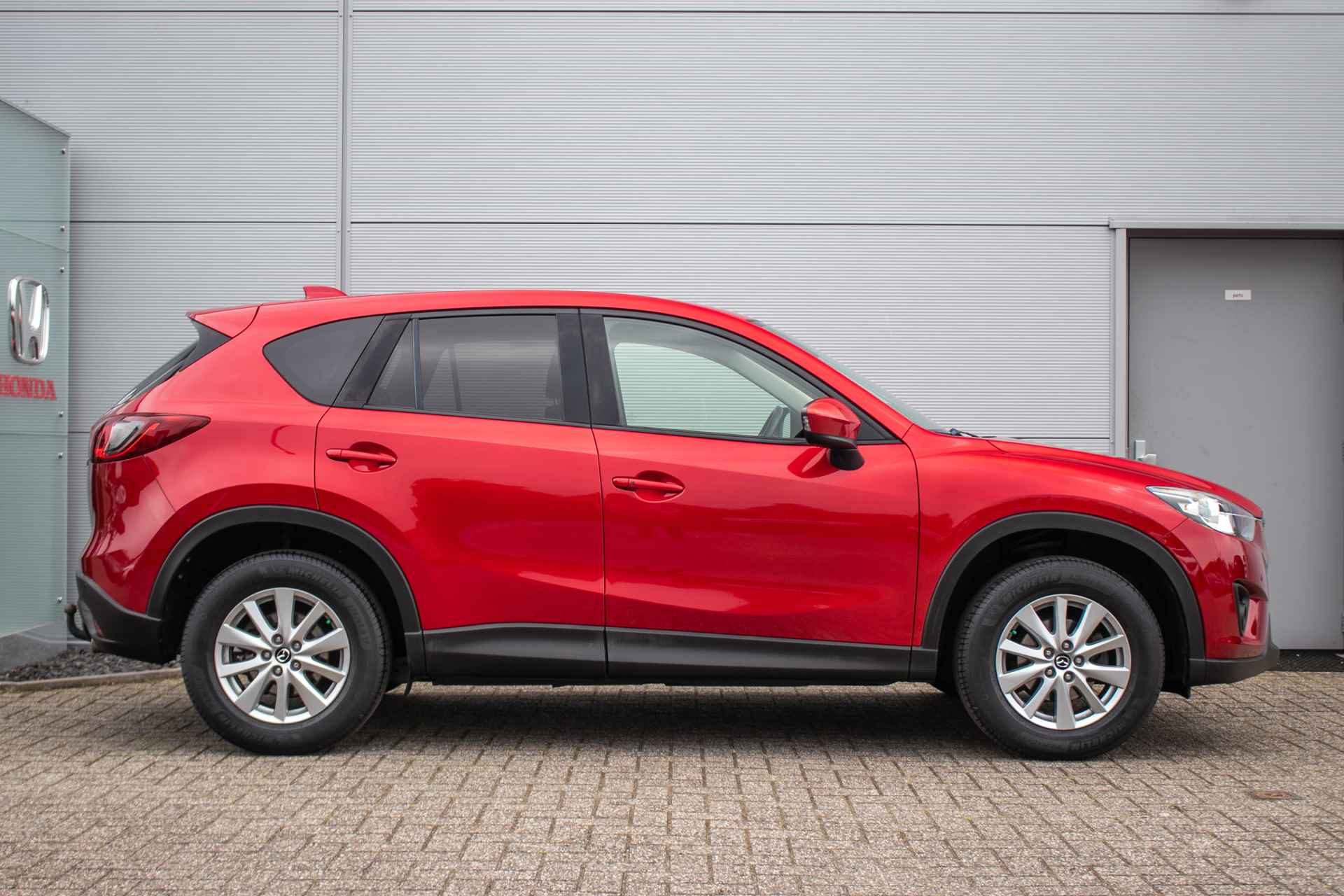 Mazda CX-5 2.0 Limited Edition 2WD All-in rijklaarprijs | Nav | Stoelverw. | Trekhaak - 2/39