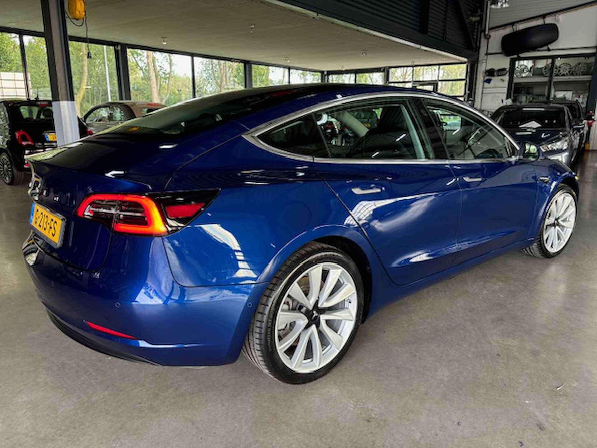 TESLA Model 3 Standard Plus RWD Autopilote Heel netjes! - 8/24