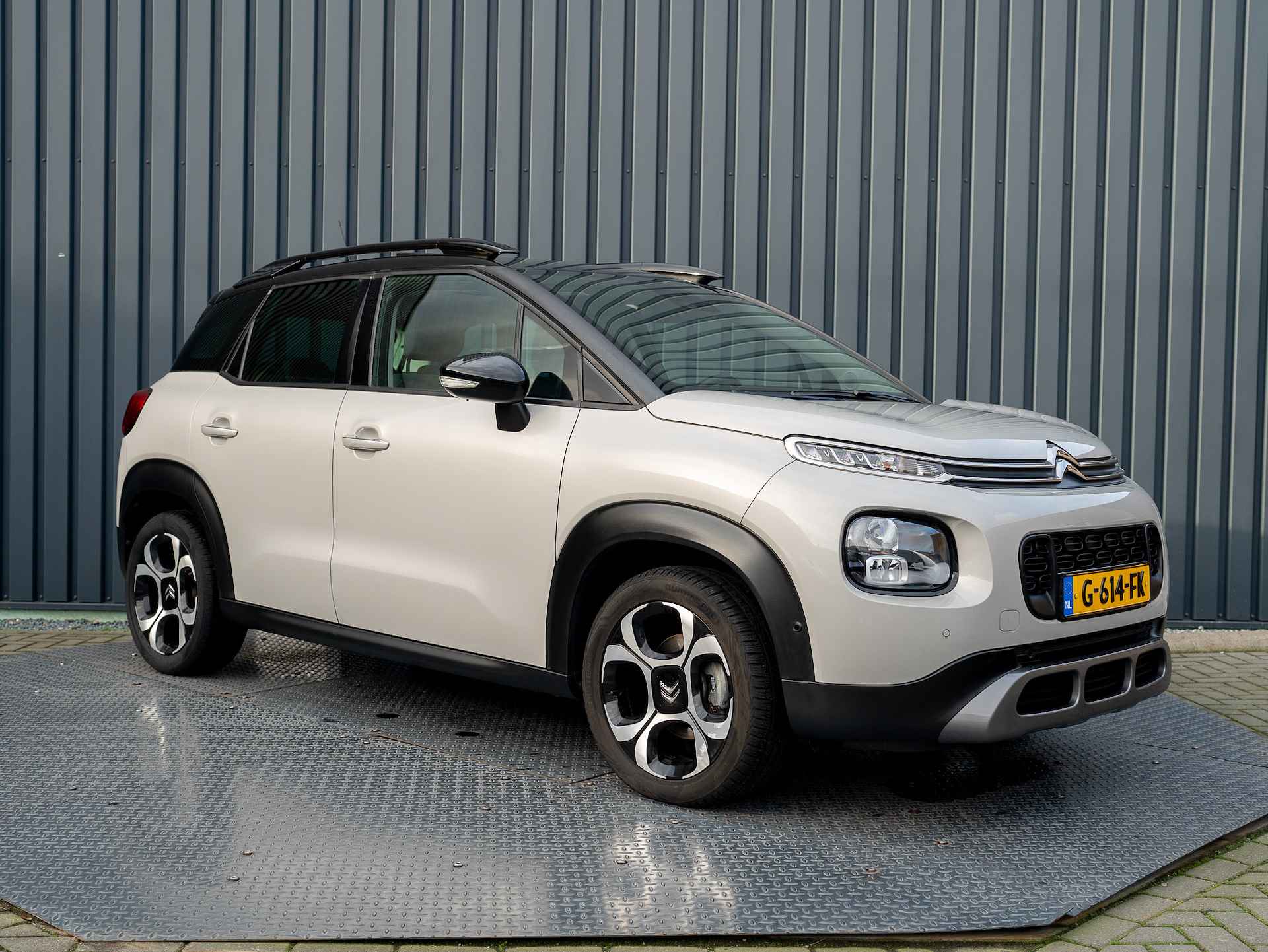 Citroën C3 Aircross 1.2 PureTech S&S Shine | Panodak | Trekhaak afnb. | Head Up | Stoelverw. | Prijs Rijklaar!! - 25/52