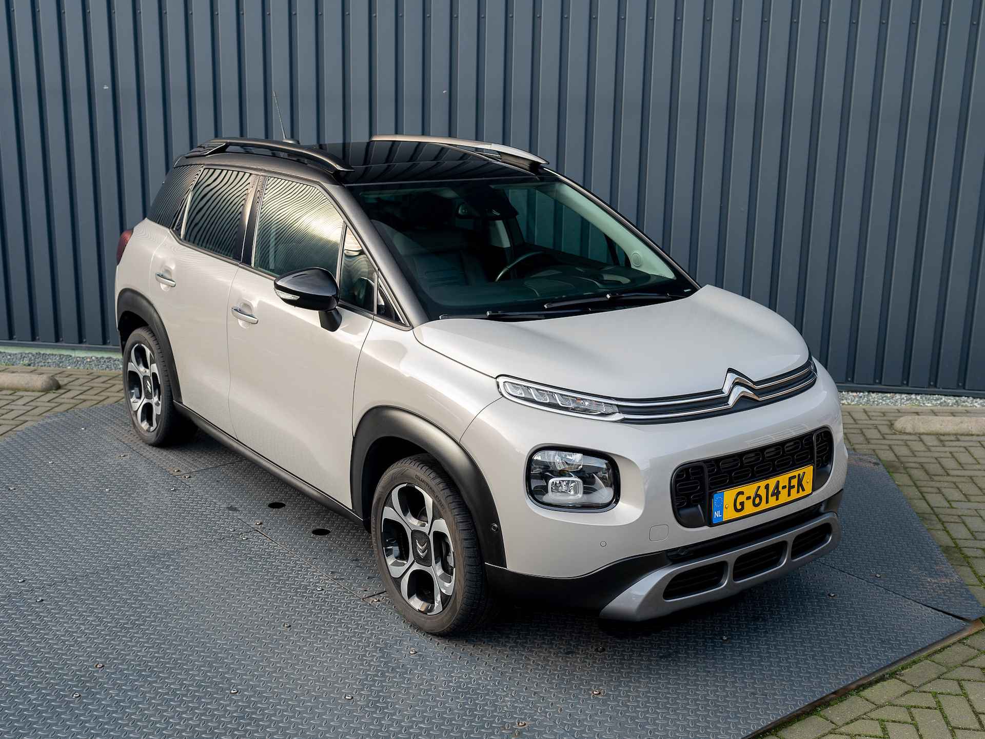 Citroën C3 Aircross 1.2 PureTech S&S Shine | Panodak | Trekhaak afnb. | Head Up | Stoelverw. | Prijs Rijklaar!! - 44/52