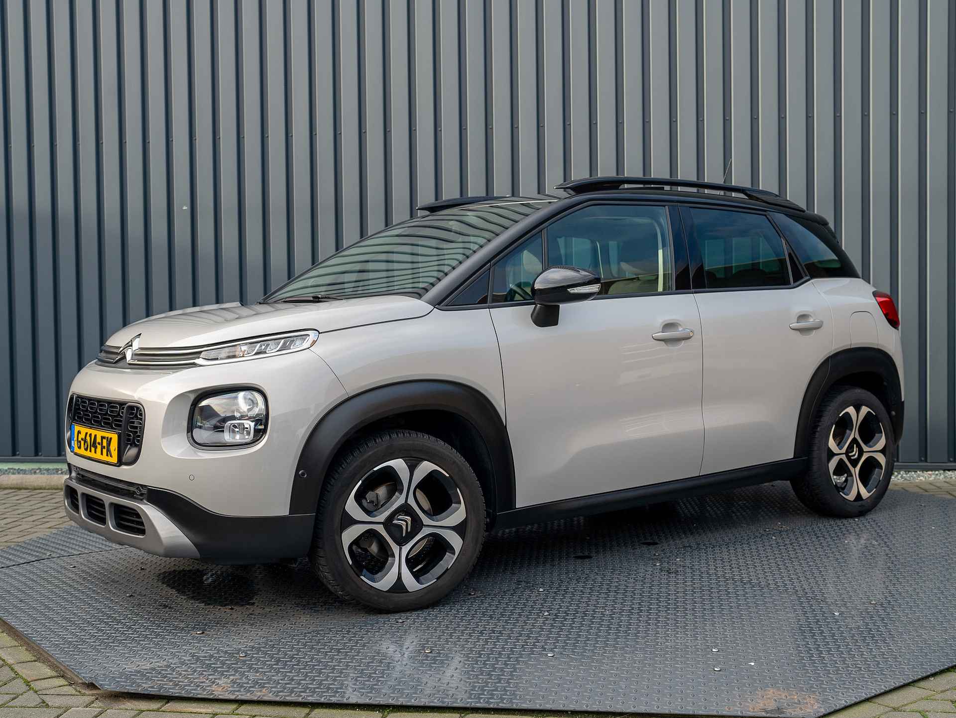 Citroën C3 Aircross 1.2 PureTech S&S Shine | Panodak | Trekhaak afnb. | Head Up | Stoelverw. | Prijs Rijklaar!! - 48/52