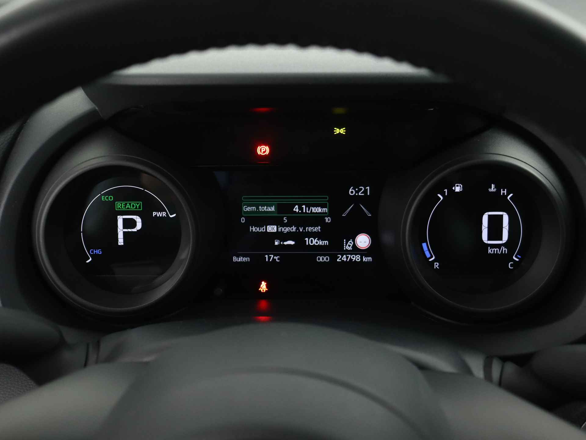 Toyota Yaris 1.5 Hybrid Dynamic | Navigatie | Apple CarPlay | Trekhaak | Camera | - 7/41