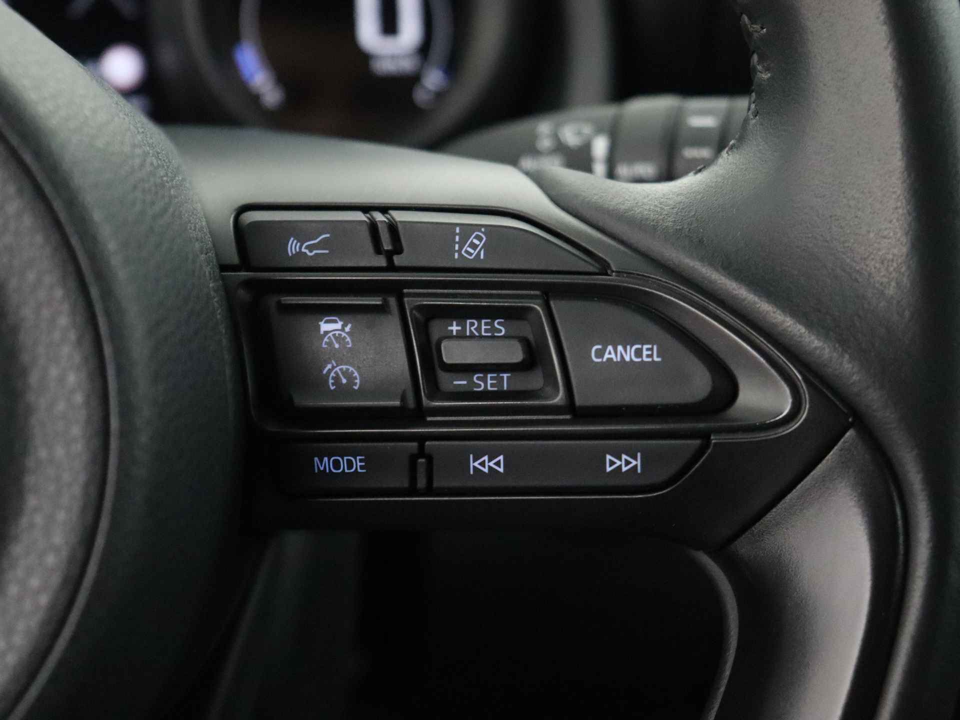 Toyota Yaris 1.5 Hybrid Dynamic | Navigatie | Apple CarPlay | Trekhaak | Camera | - 22/41