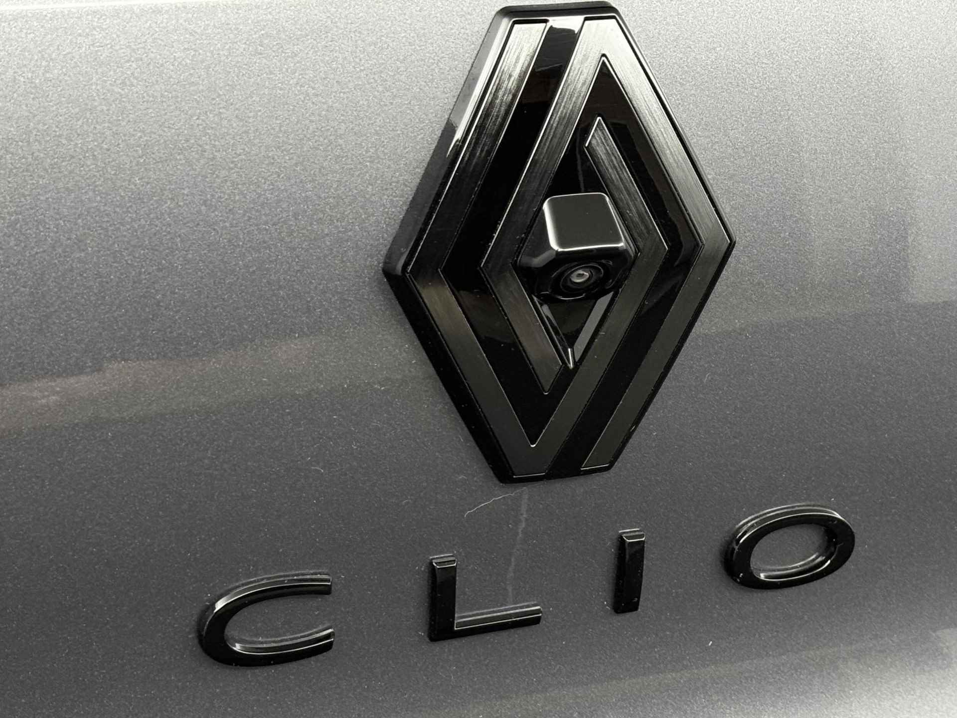 Renault Clio 1.6 E-Tech Full Hybrid 145 esprit Alpine Clima/Navi/Camera - 38/52