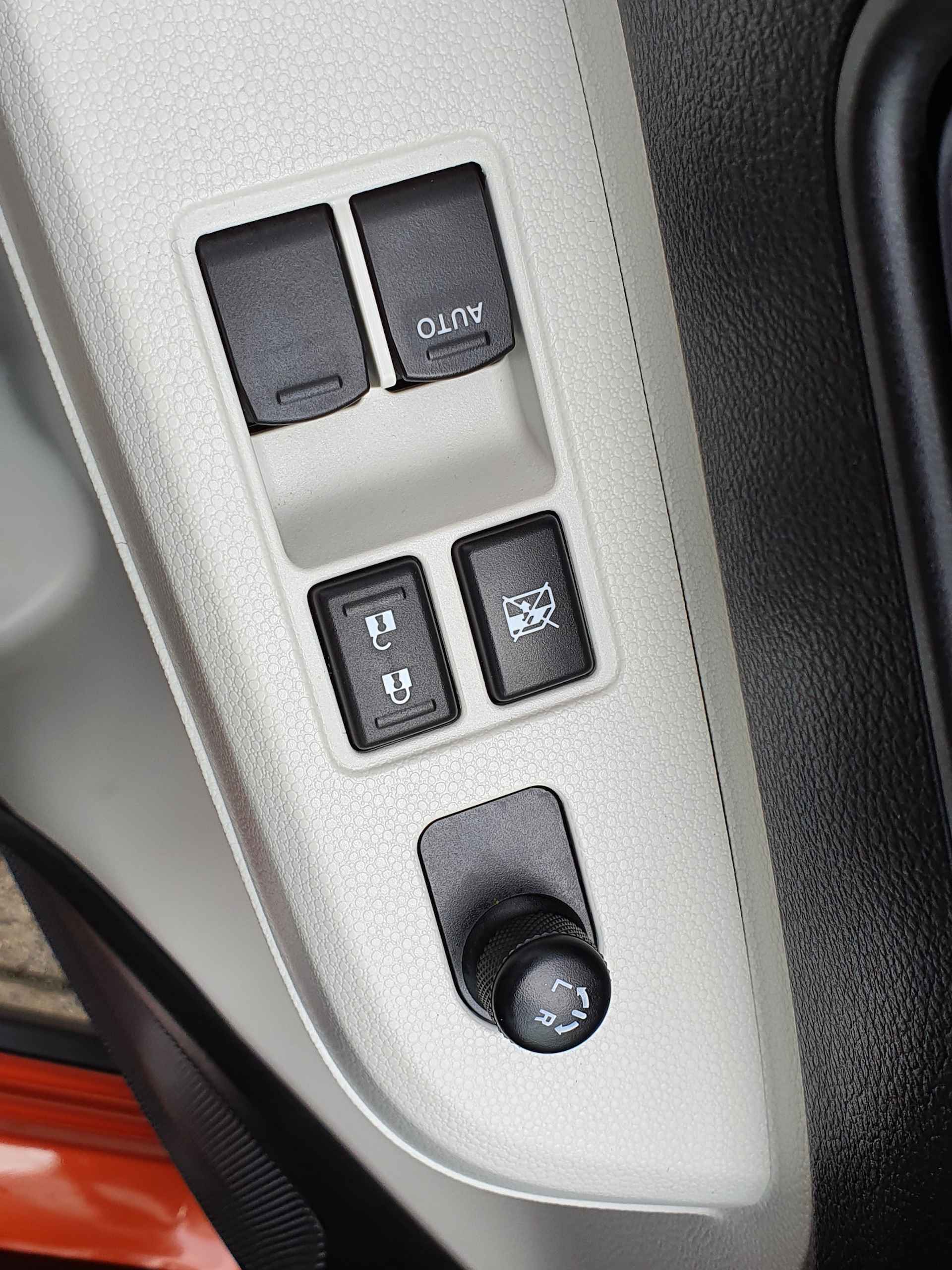 Suzuki Ignis 1.2 Select Automaat Navigatie, Airco, 16"Lm, Bluetooth, El.ramen, Achteruitrijcamera - 14/23