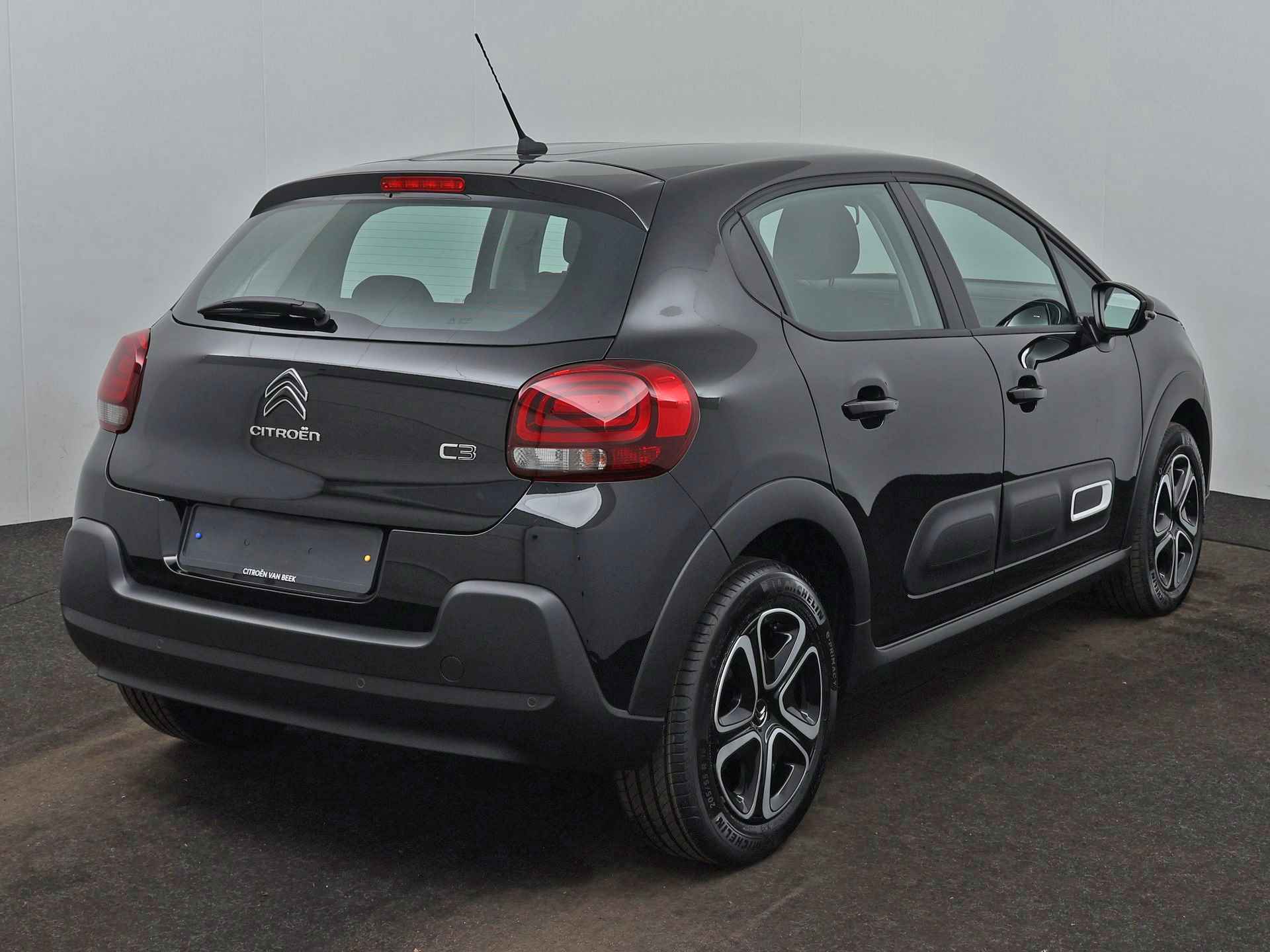 Citroën C3 PureTech 83pk Plus | Rijklaar | Connect Nav | Parkeersensoren | - 3/27