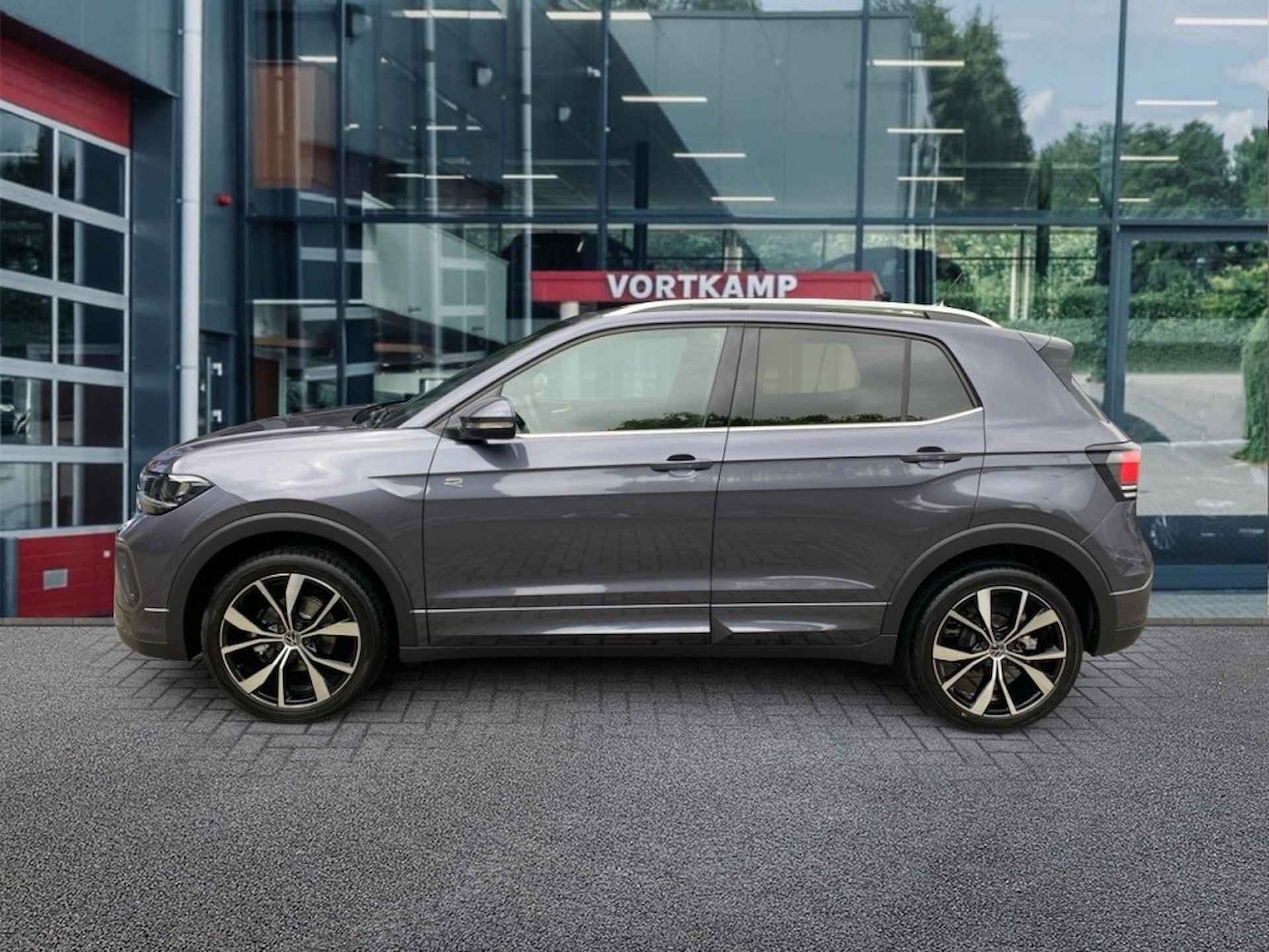 VOLKSWAGEN T-cross NIEUW MODEL!! 1.5 TSI DSG R-LINE CAMERA/CARPLAY/STOELVERW/ACC - 8/23