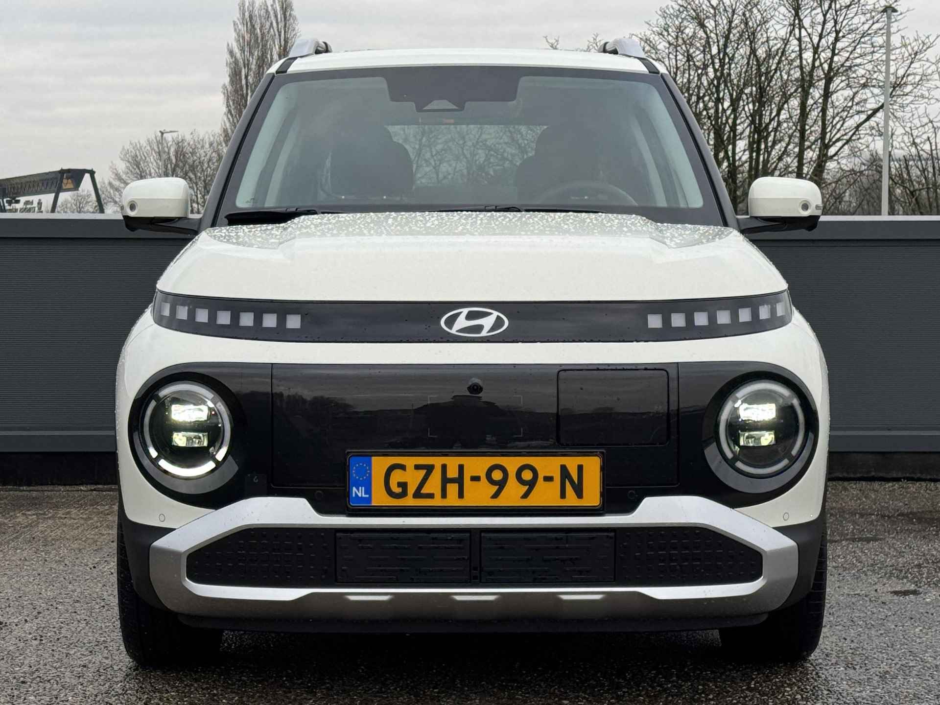 Hyundai INSTER Evolve Sky 49 kWh |€2000 KORTING|360 CAMERA|STOELVERWARMING|SENSOREN VOOR & ACHTER| SCHUIF/-KANTEL DAK| - 3/47