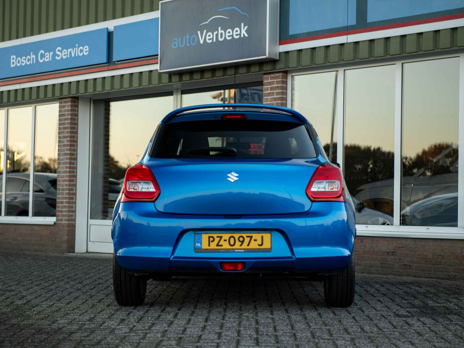 Suzuki Swift 1.2 Select | Sport | Navi & Apple Carplay/Android Auto | 16" LMV nw.banden | Stoelverwarming | Achteruitrijcamera | DAB - 14/38