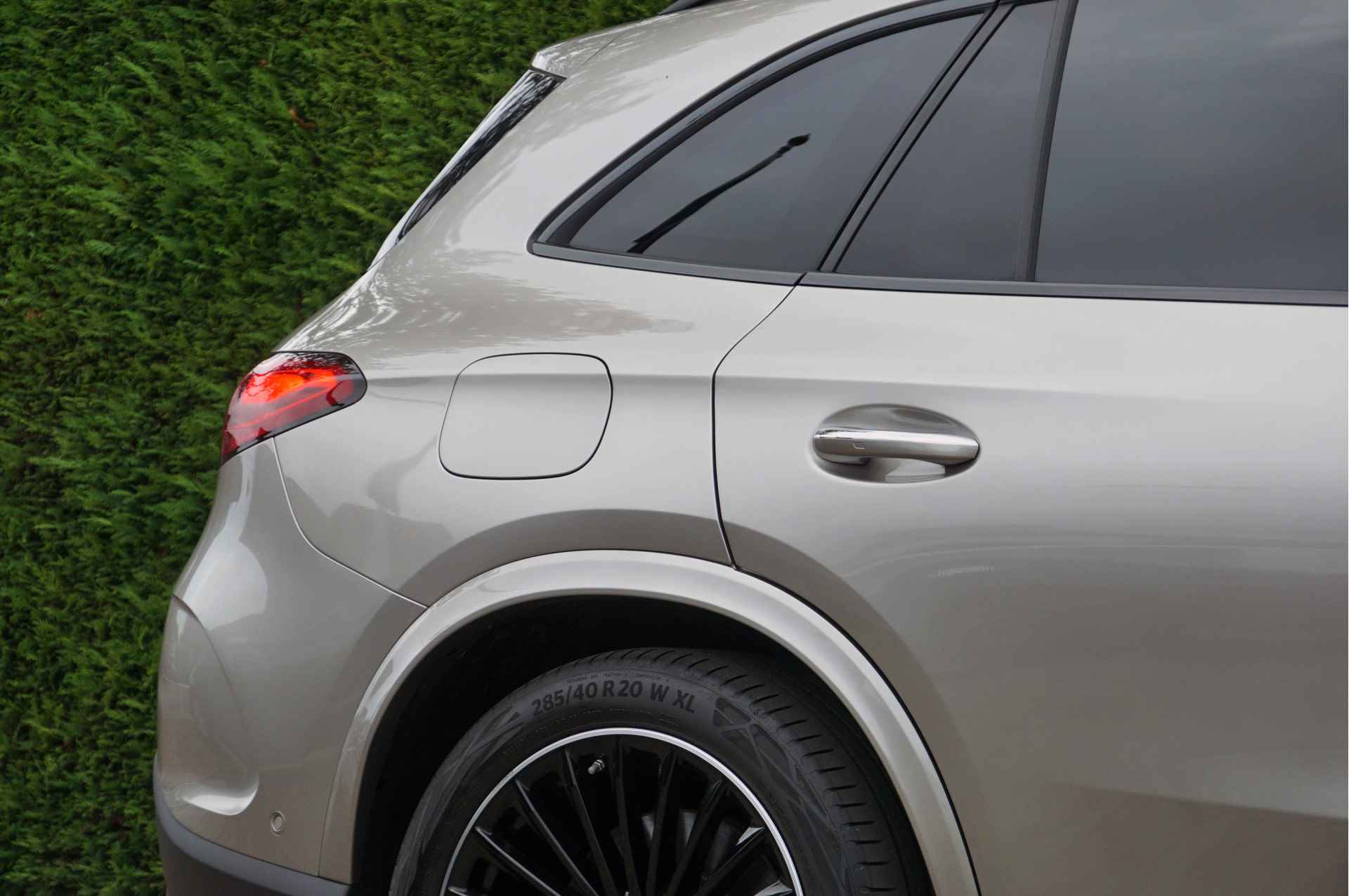 Mercedes-Benz GLC GLC 400 e 4M AMG Line | Achteras Rijassistentie+ Burmester HUD - 66/71