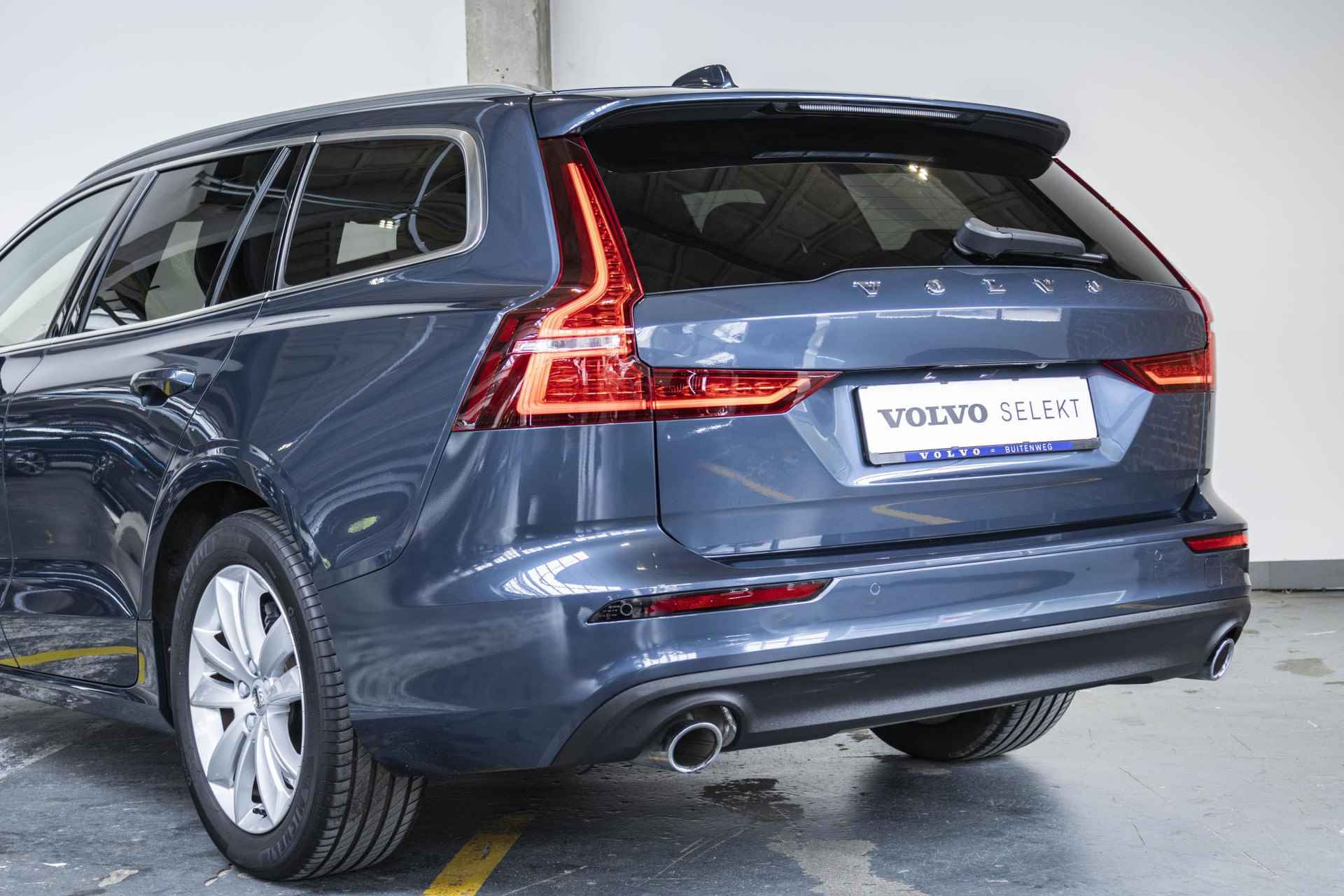 Volvo V60 B4 Automaat Business Pro | Blind Spot | Parkeercamera | Park Assist voor en achter | Adaptive cruise control | Extra getint glas | Keyless entree - 6/40